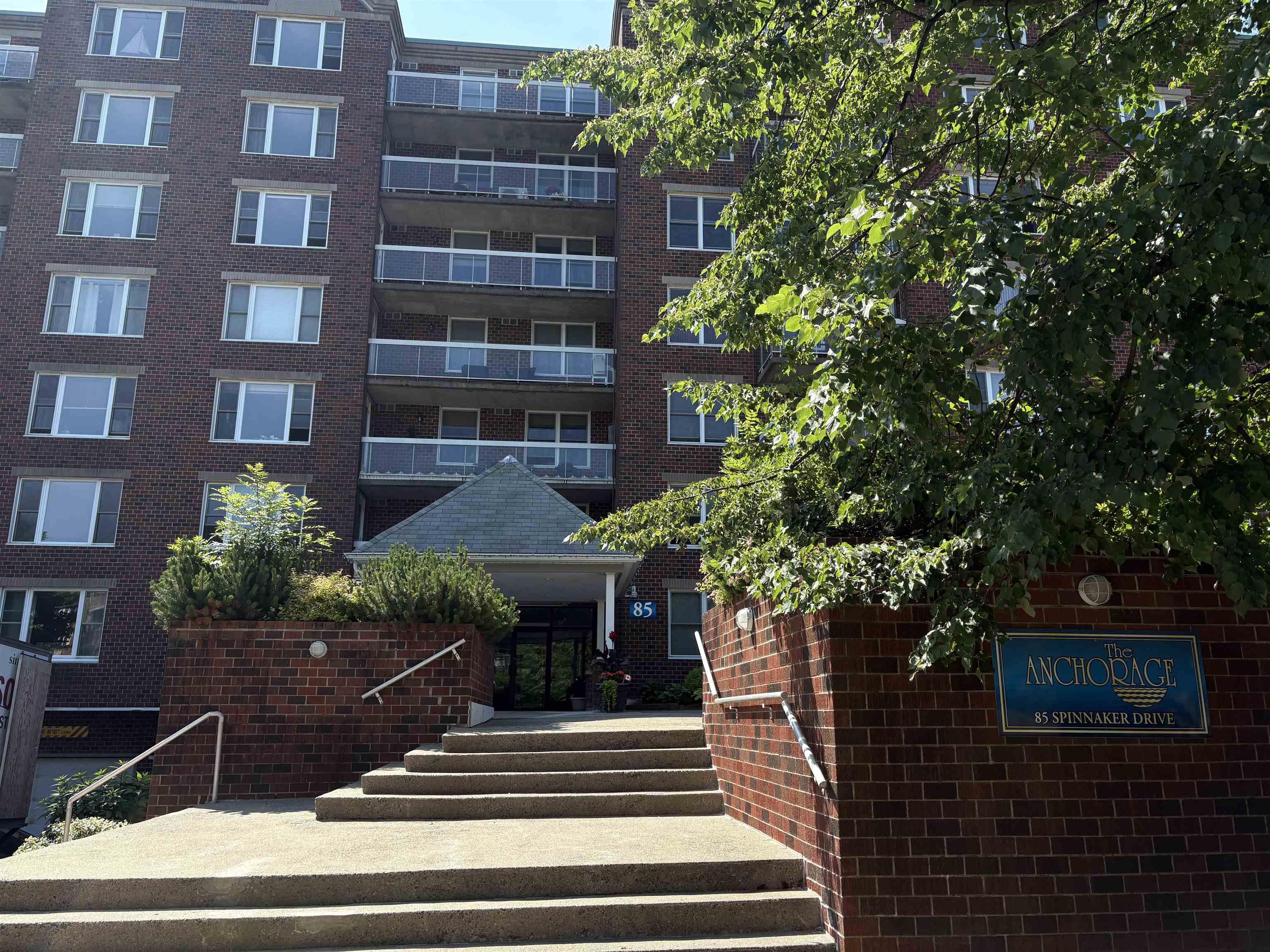 Thumbnail image for 402 85 Spinnaker Drive MLS<sup>®</sup> 202618836