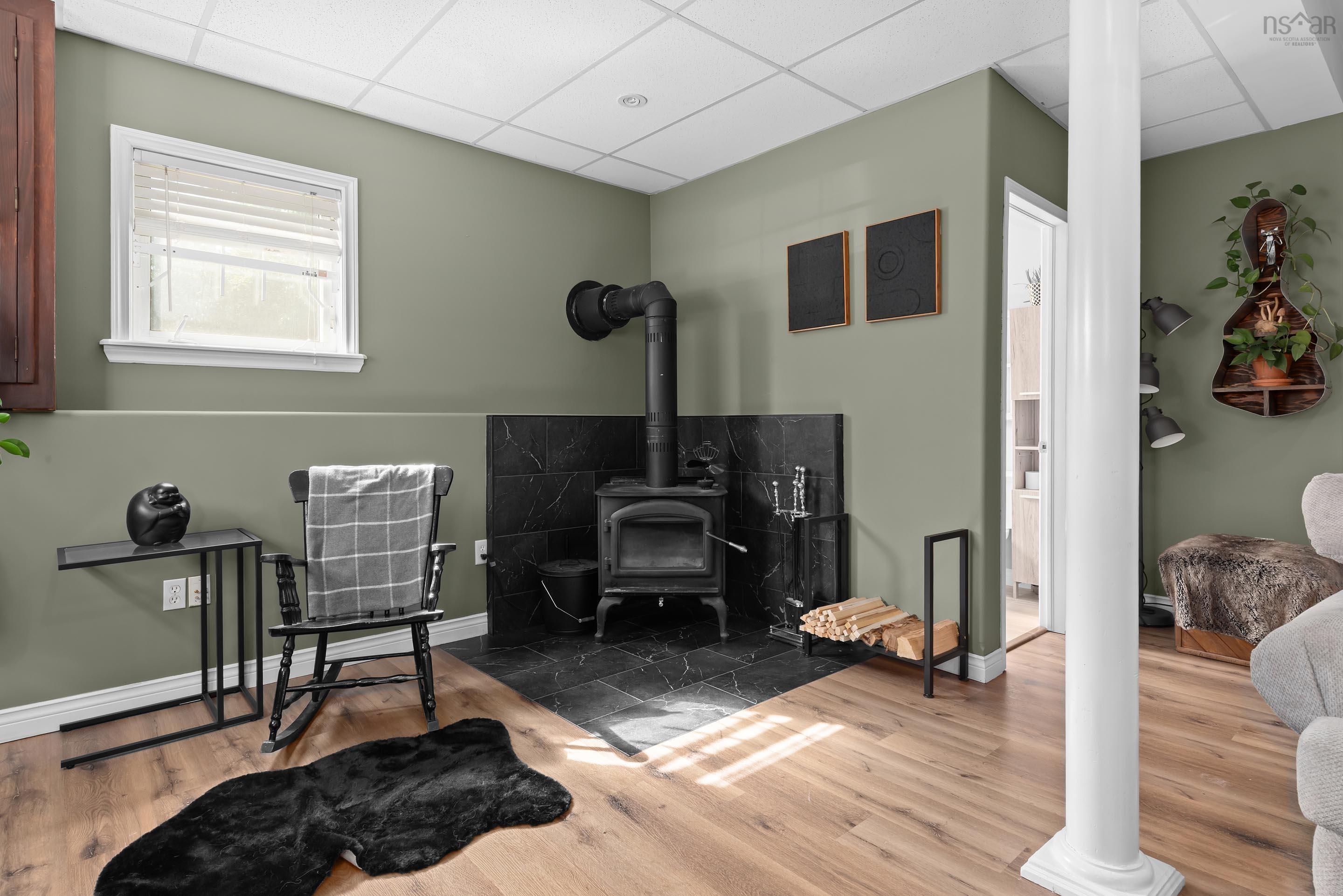 View image 21