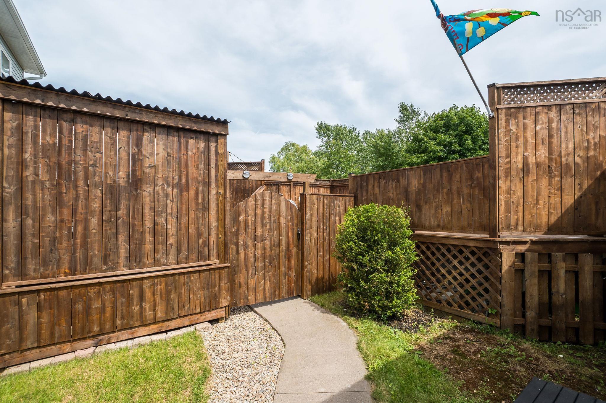 View image 17