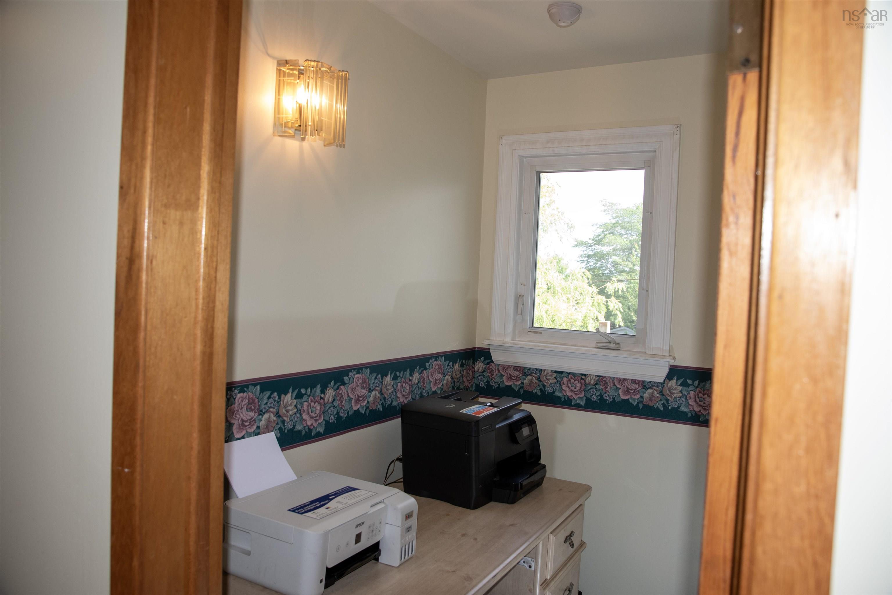 View image 18