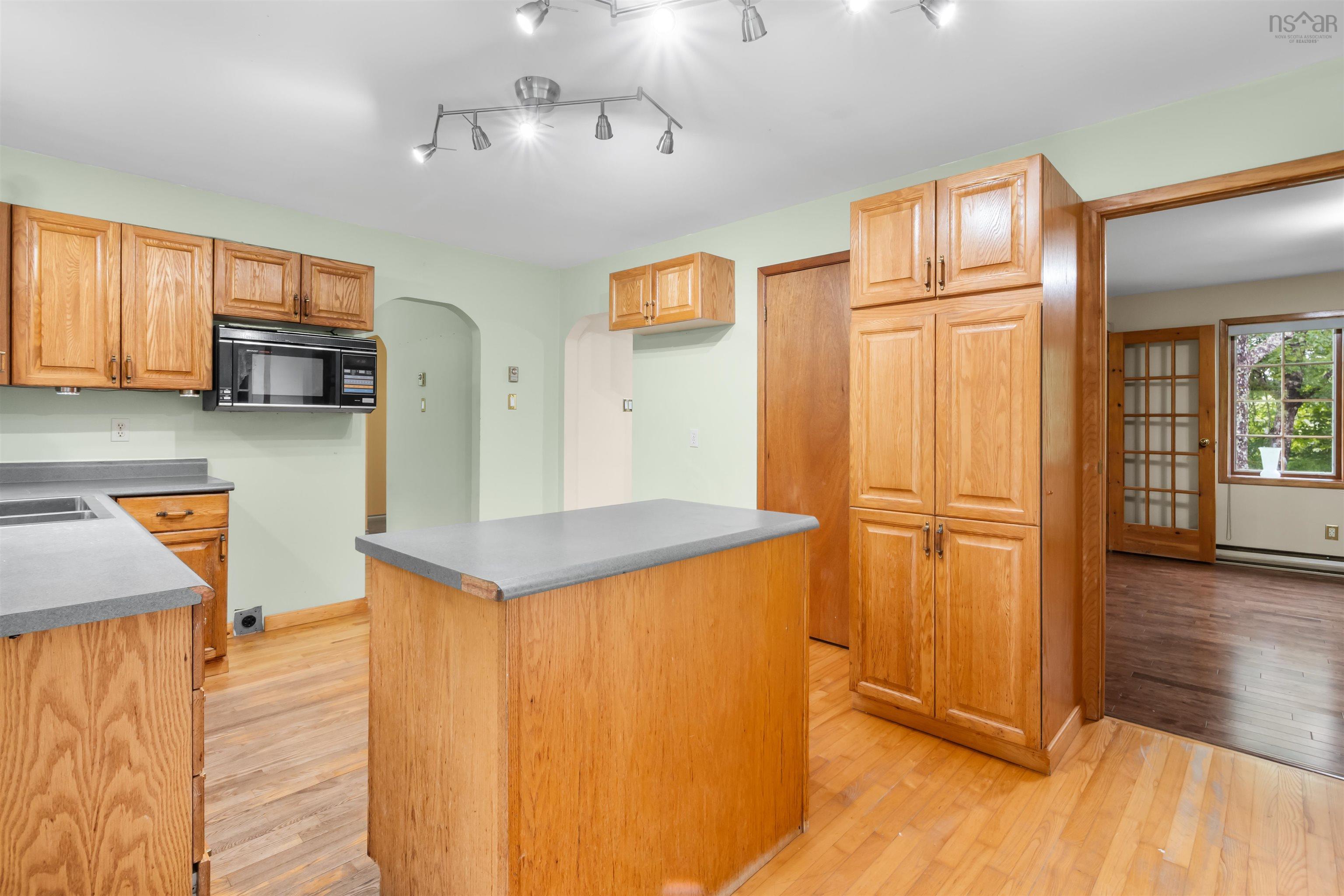 View image 8