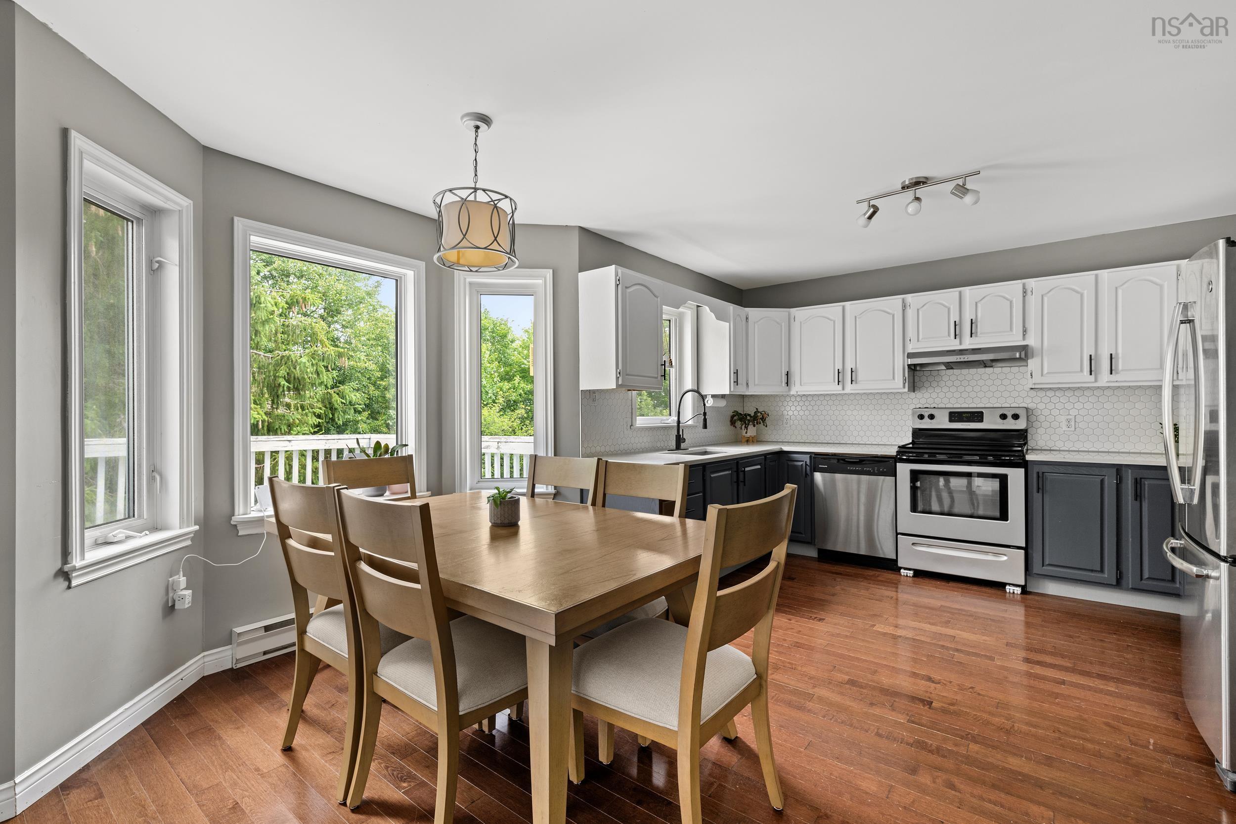 View image 18