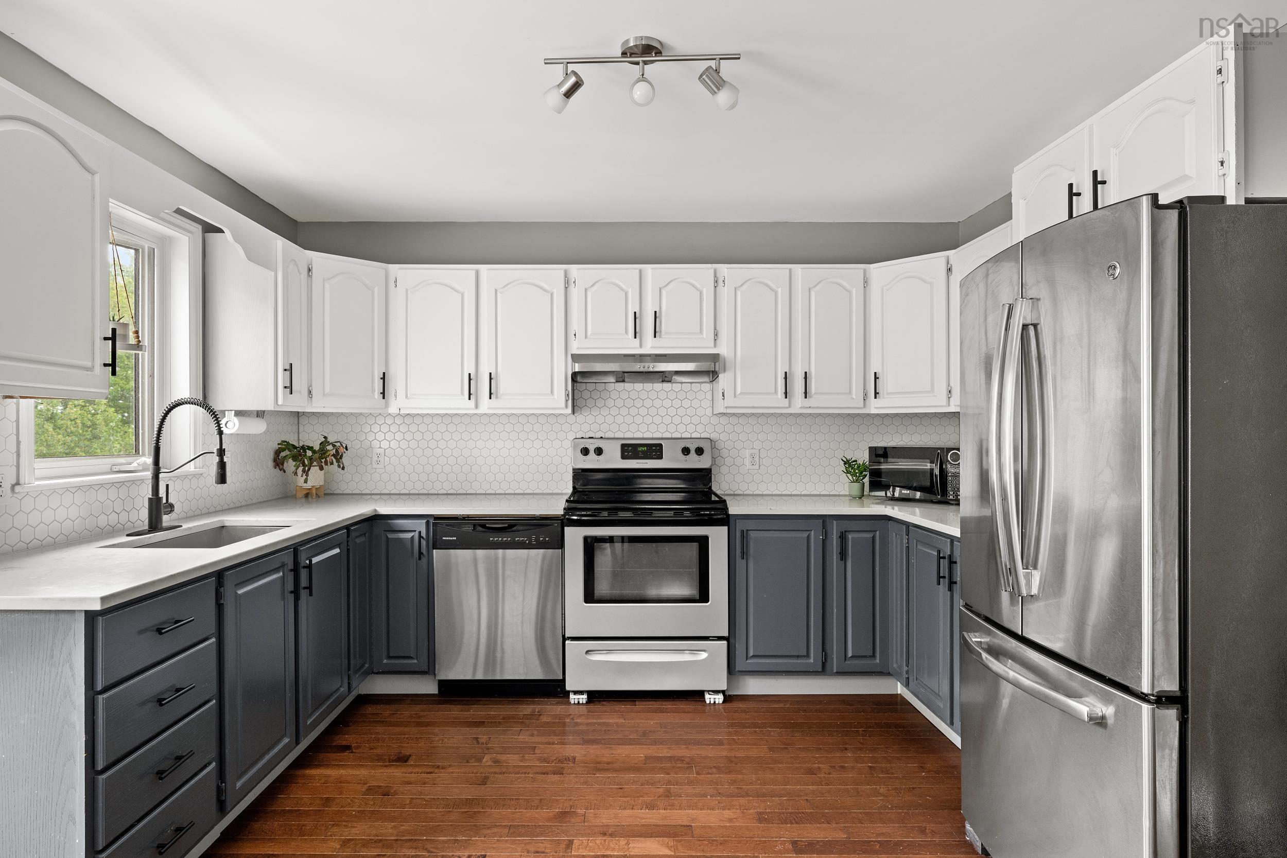 View image 19