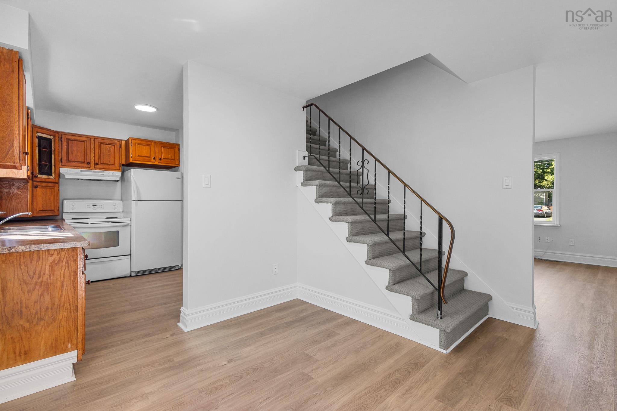 View image 18