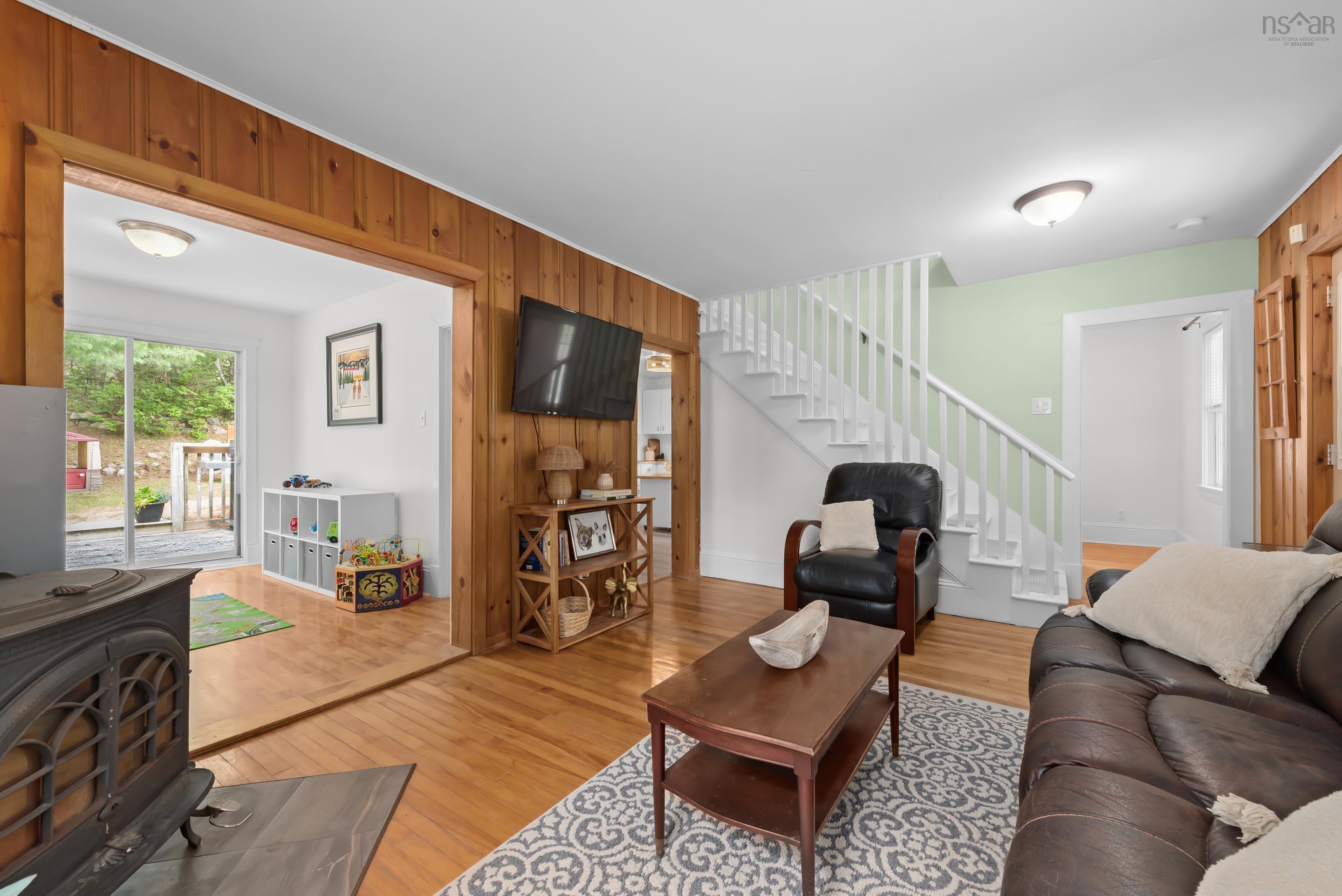 View image 18