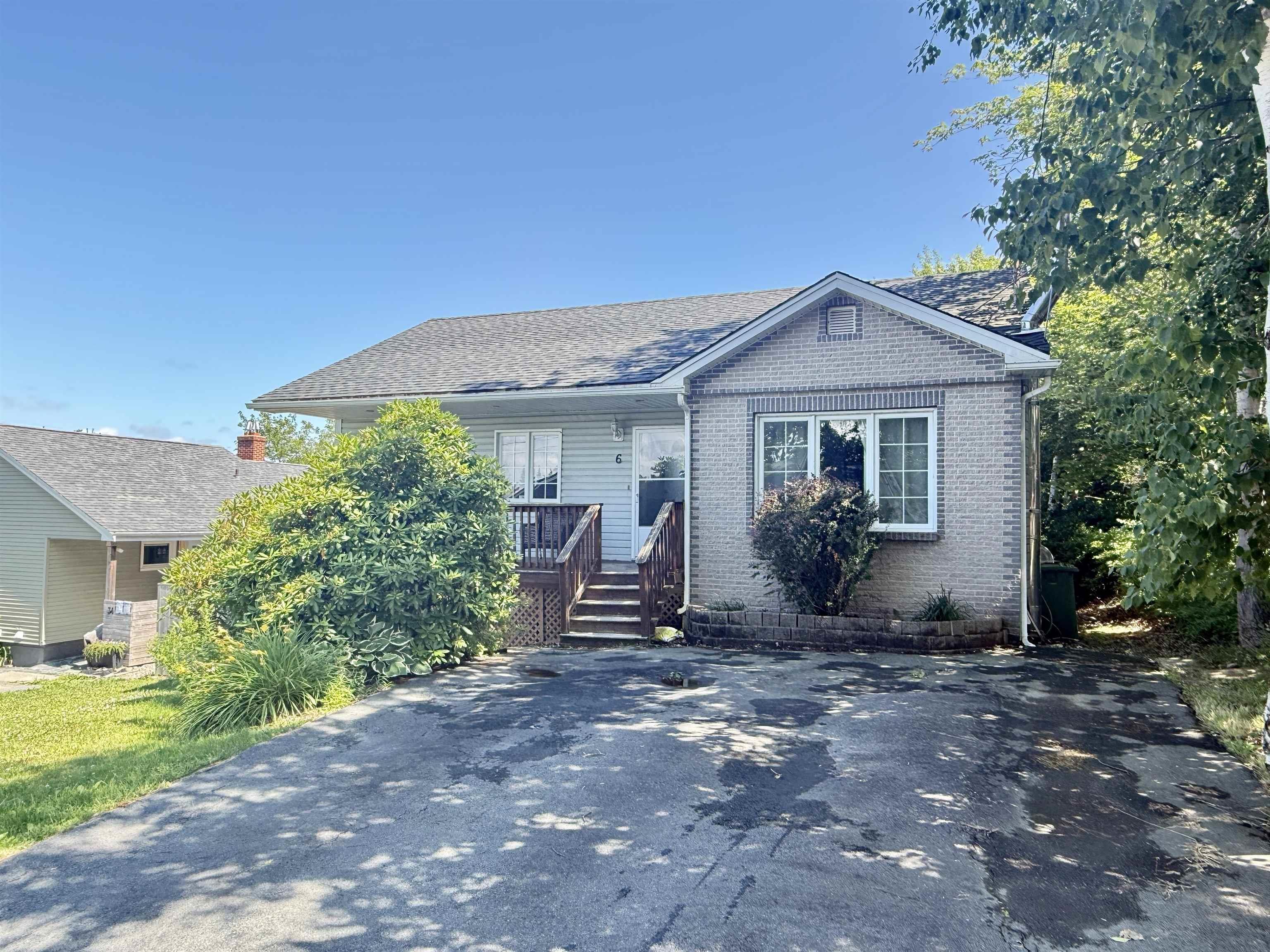 Thumbnail image for 6 Beacon Street MLS<sup>®</sup> 202618984