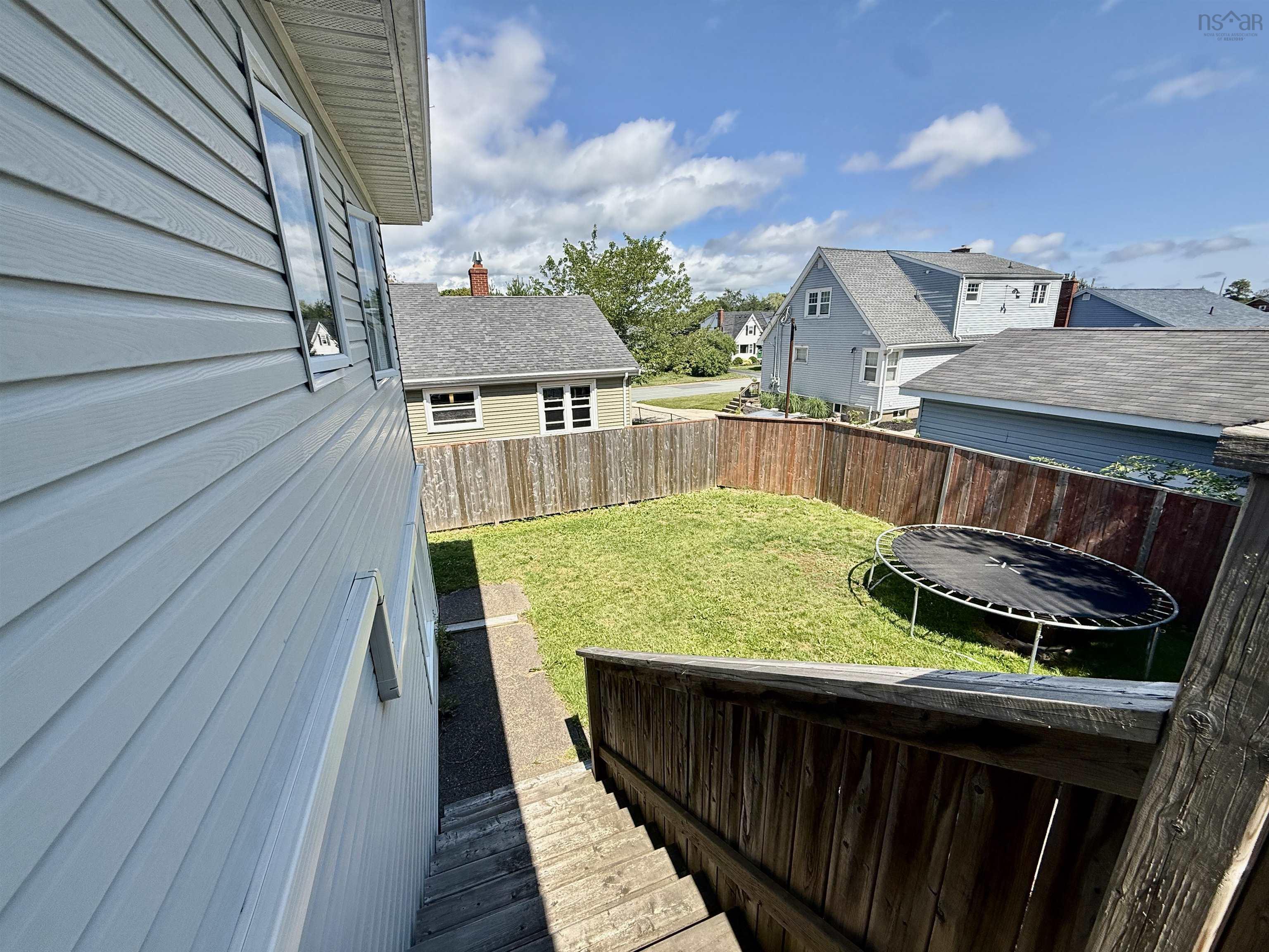 View image 18