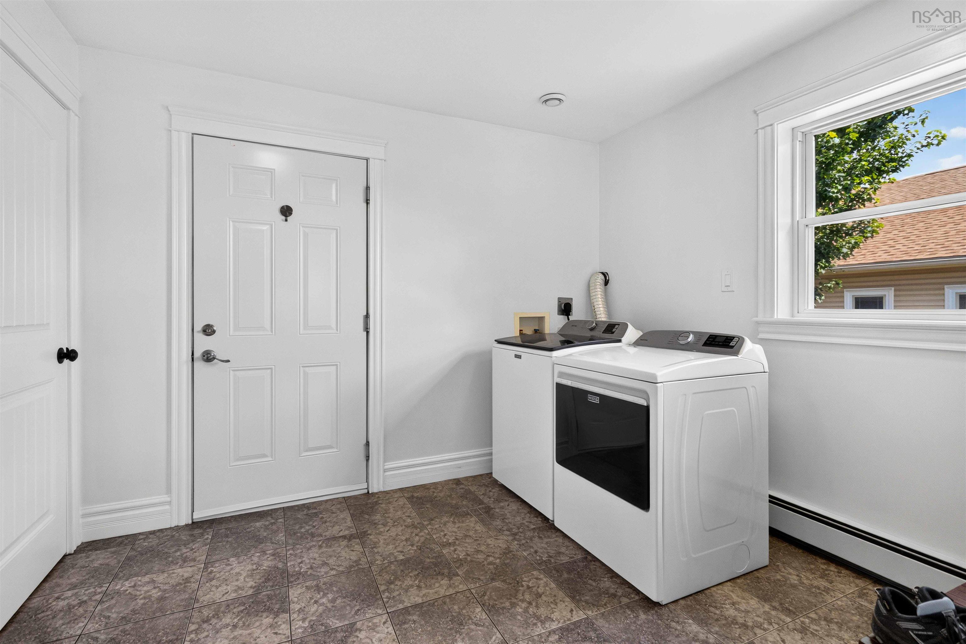 View image 18