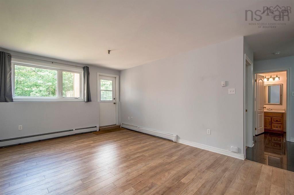 View image 18