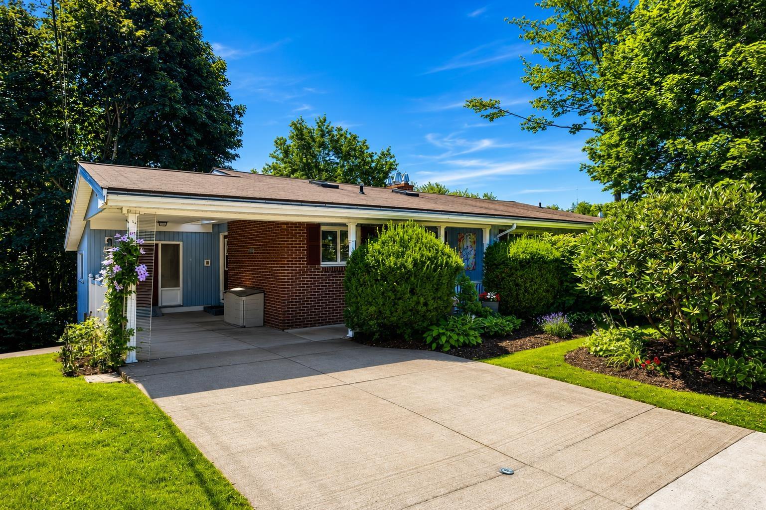 Thumbnail image for 48 Briarwood Crescent MLS<sup>®</sup> 202619030
