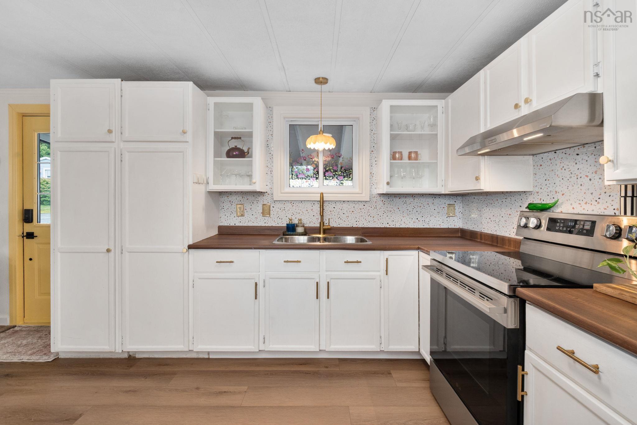 View image 11