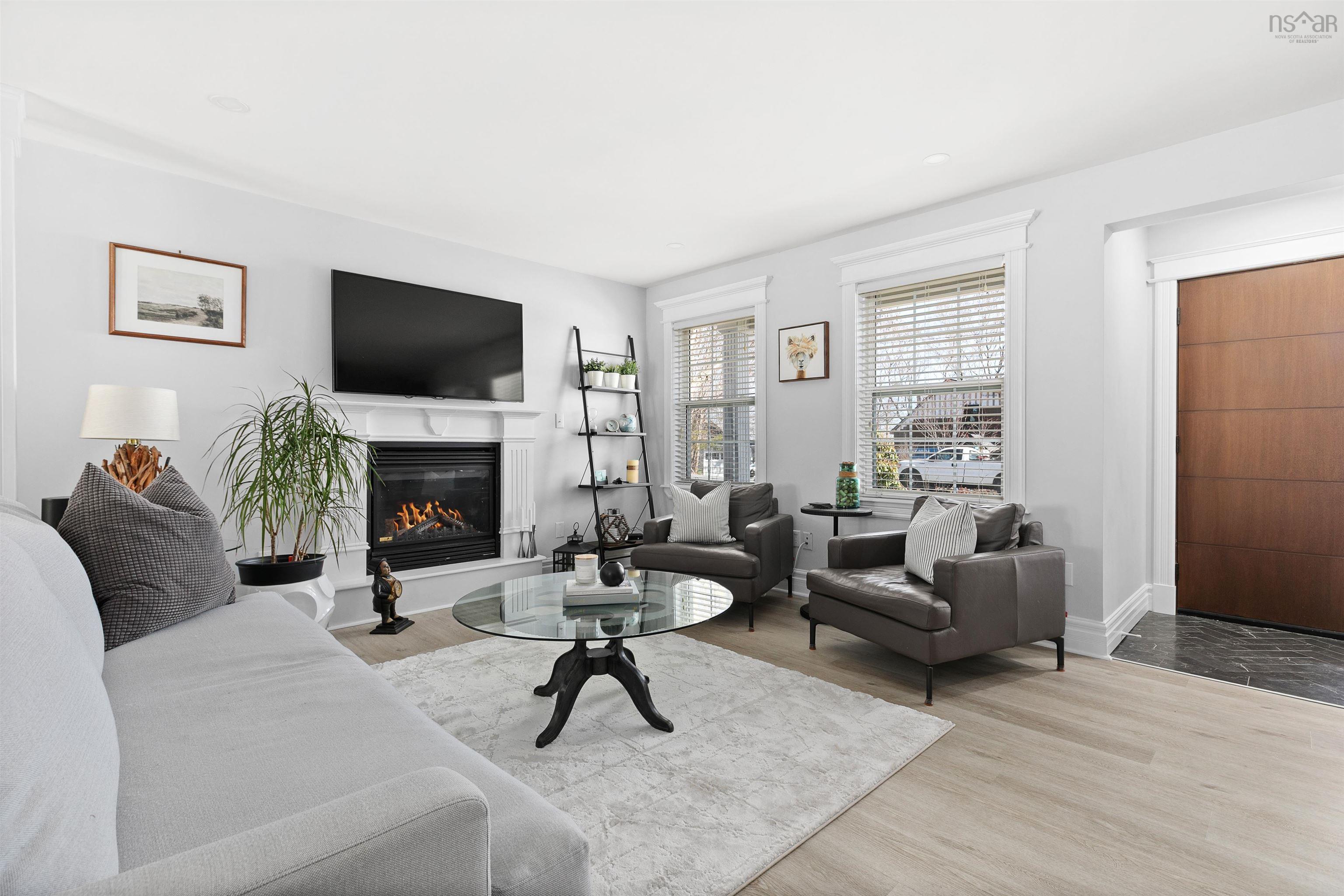 View image 10