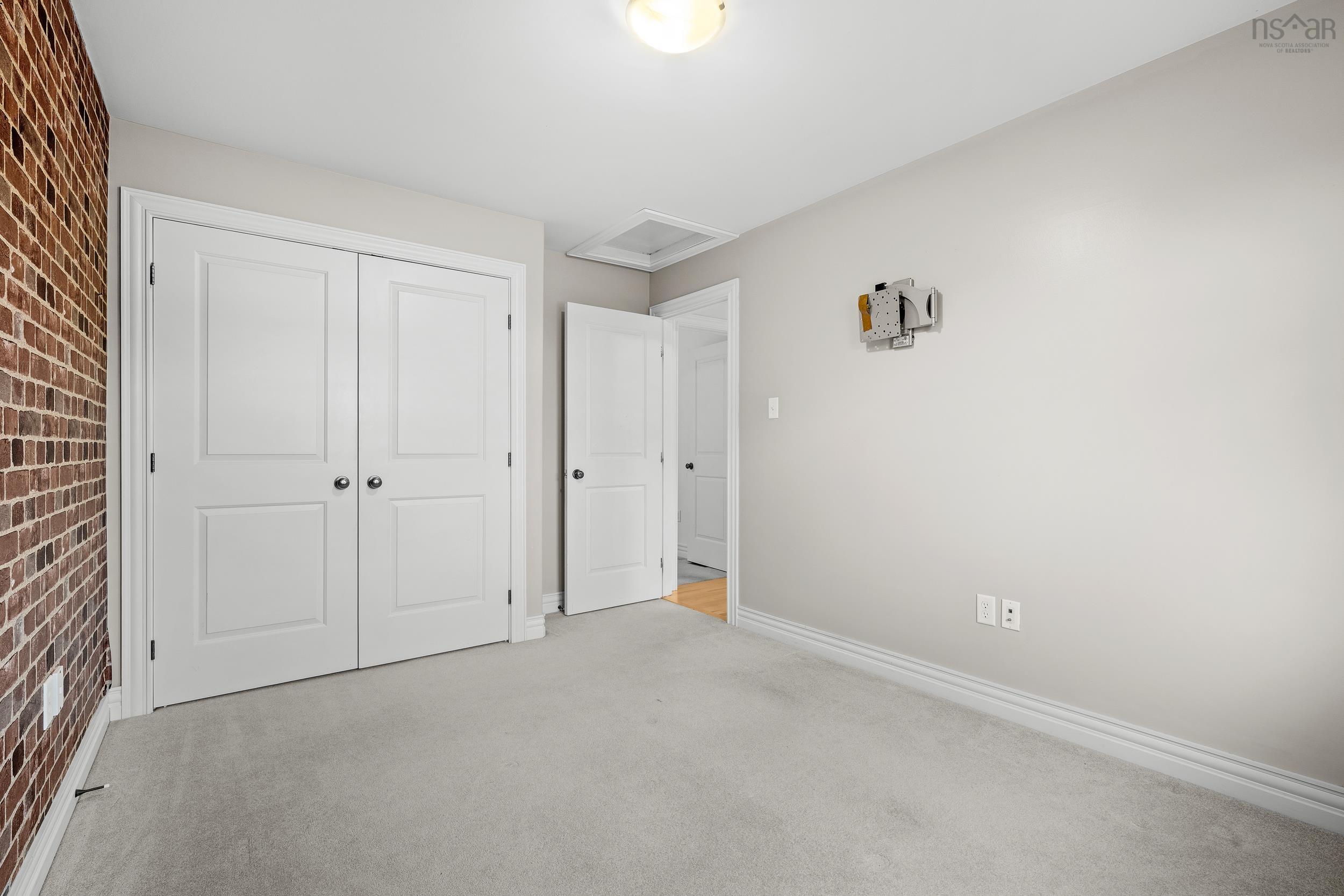 View image 23