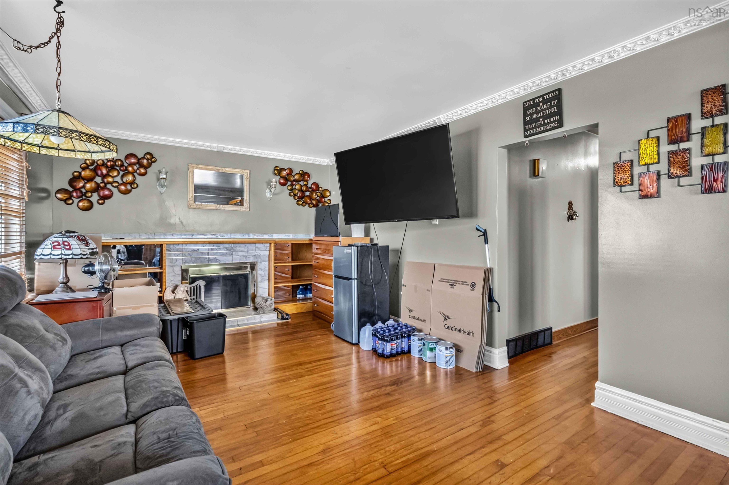 View image 10