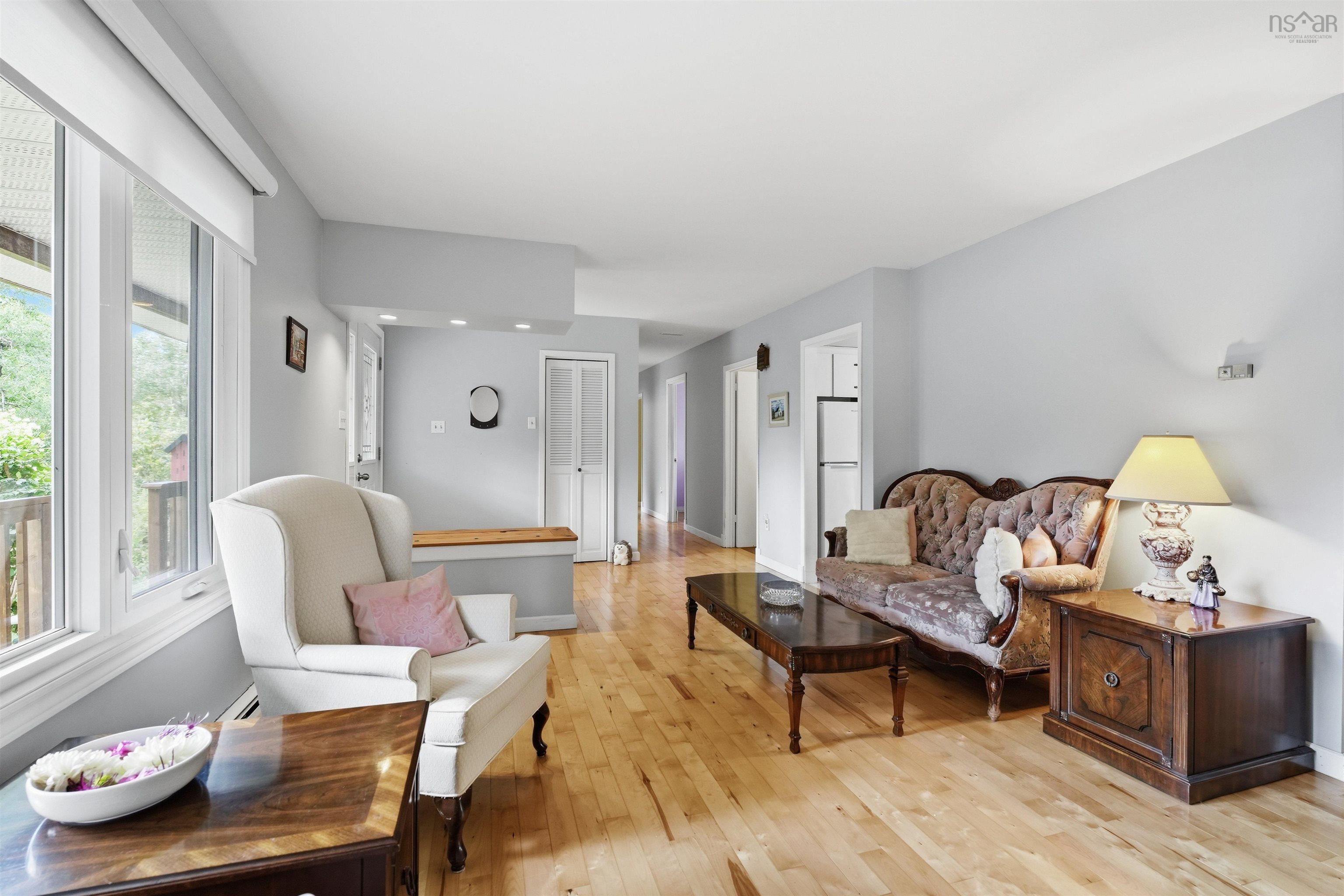 View image 10