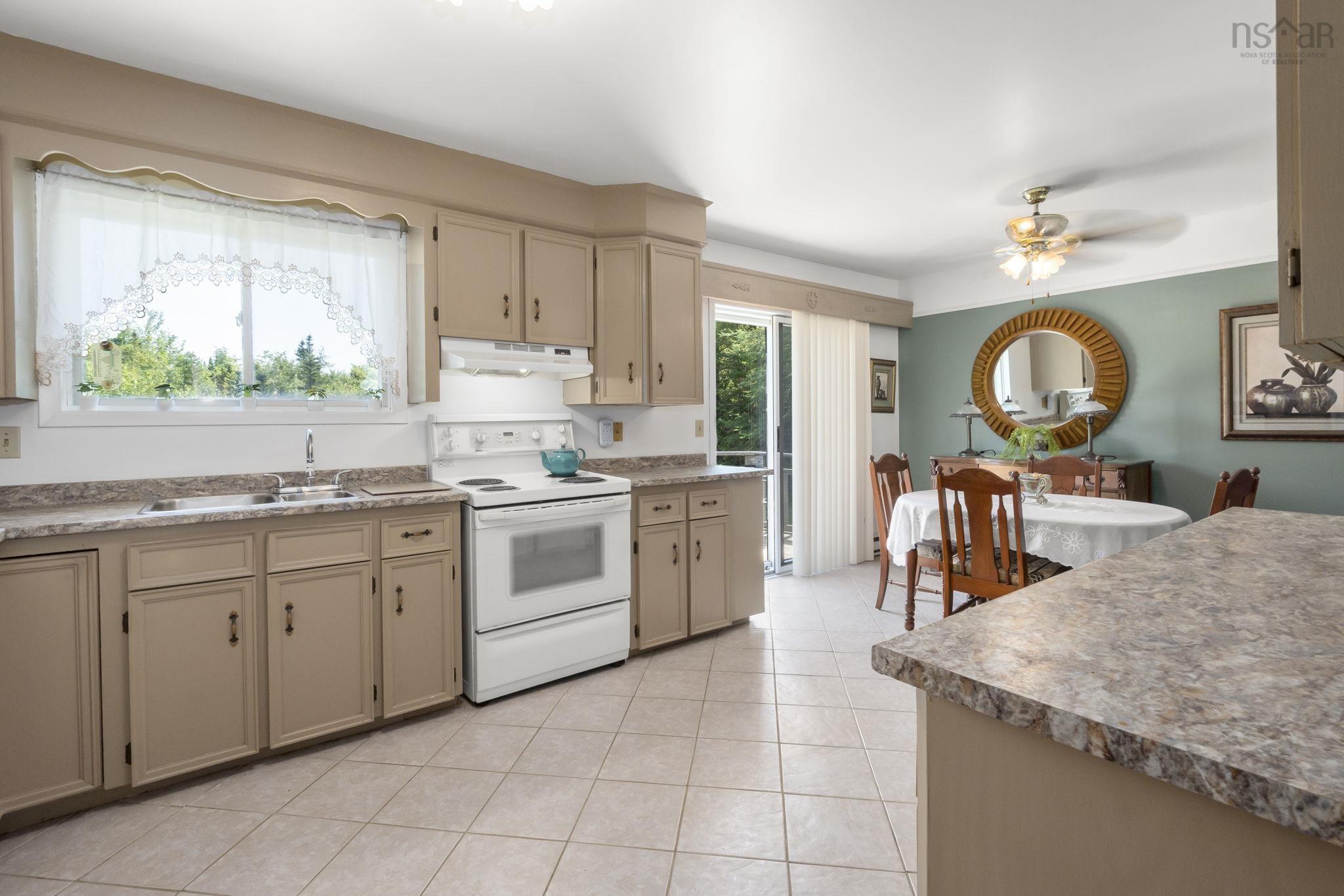 View image 11