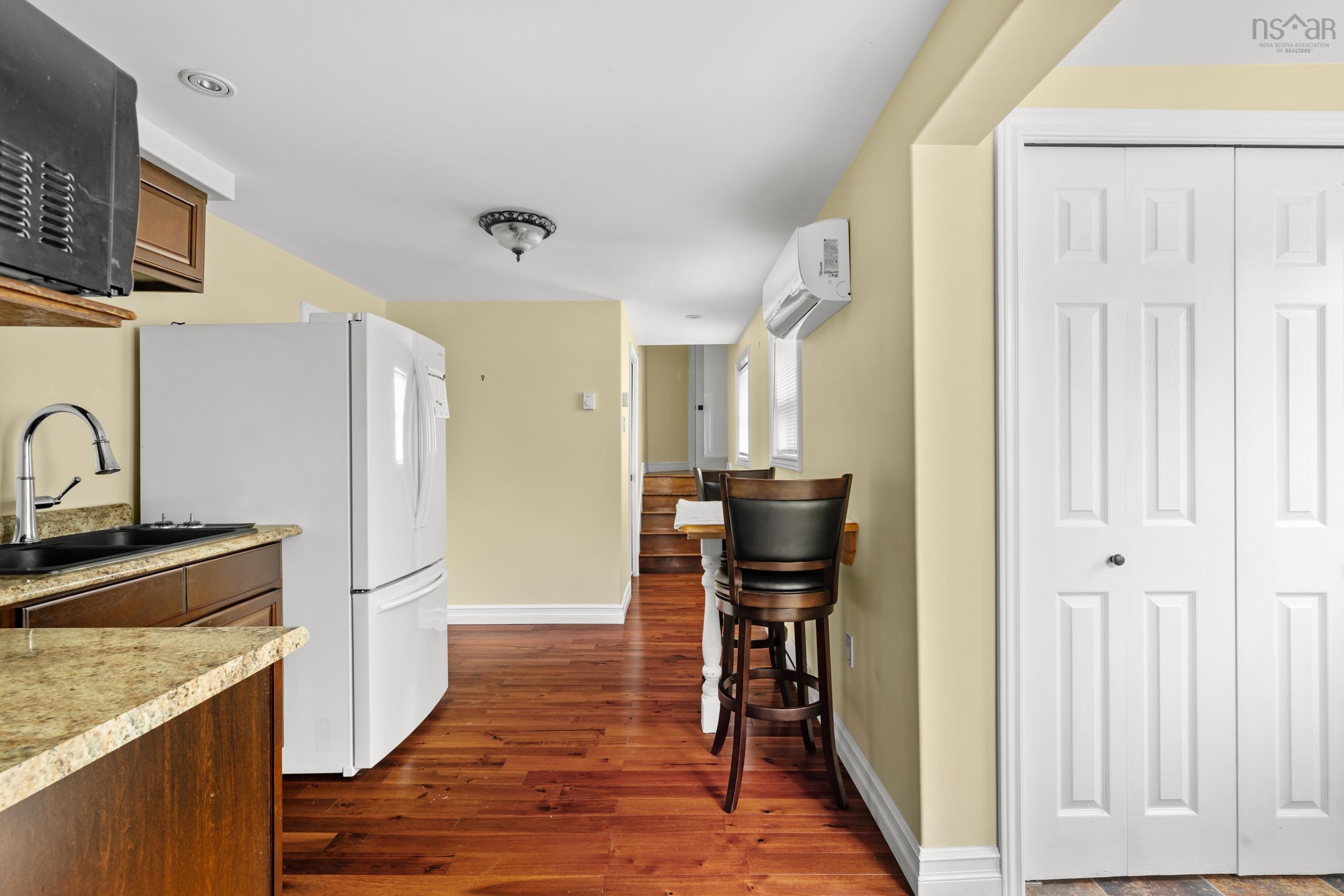 View image 25