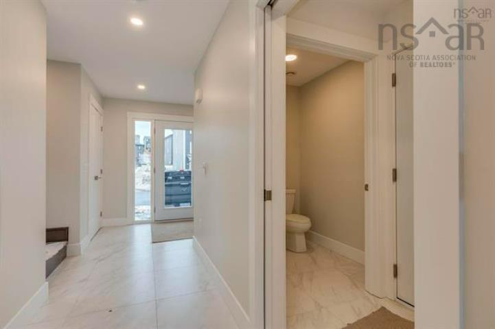 View image 11