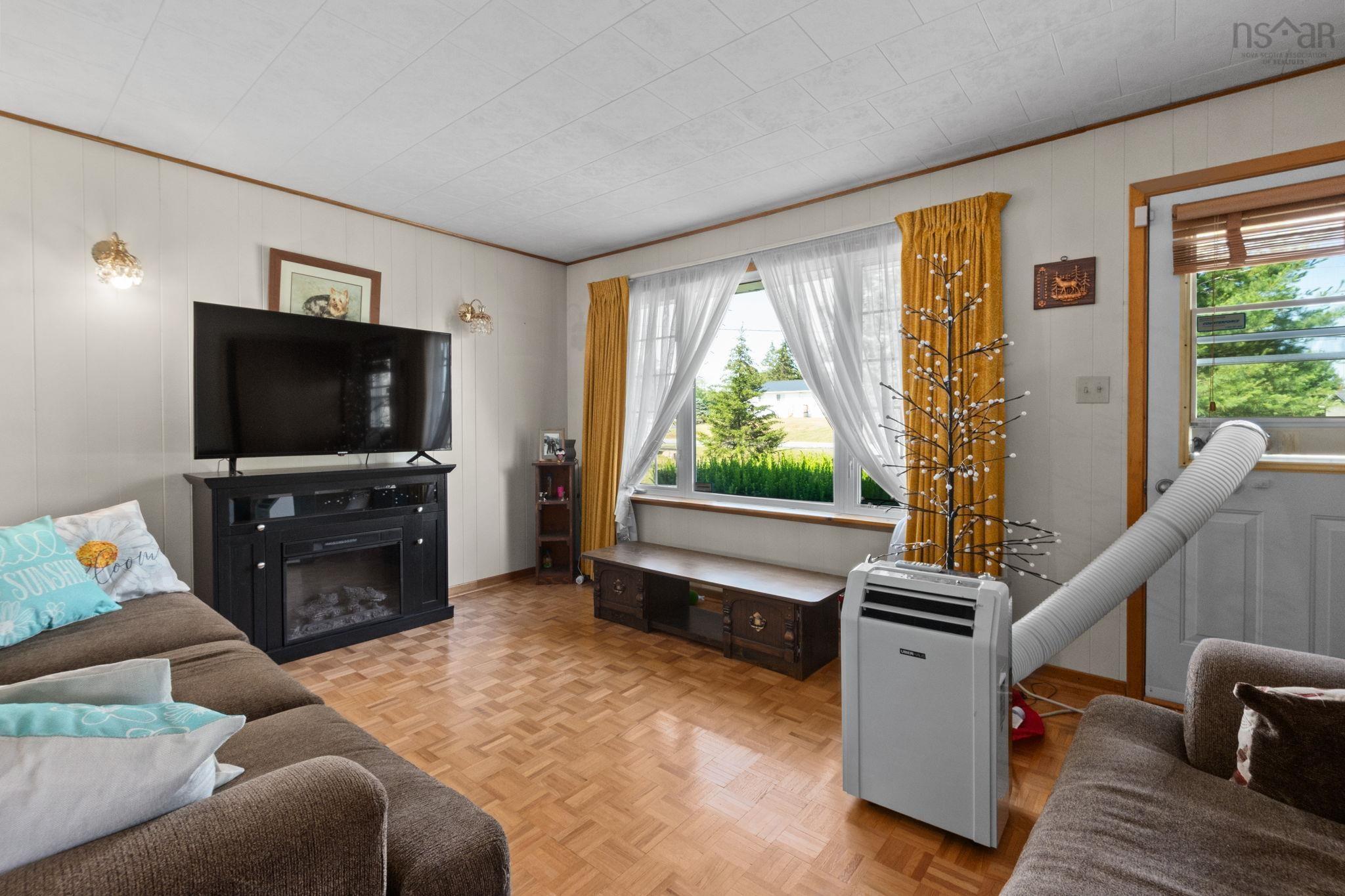 View image 28