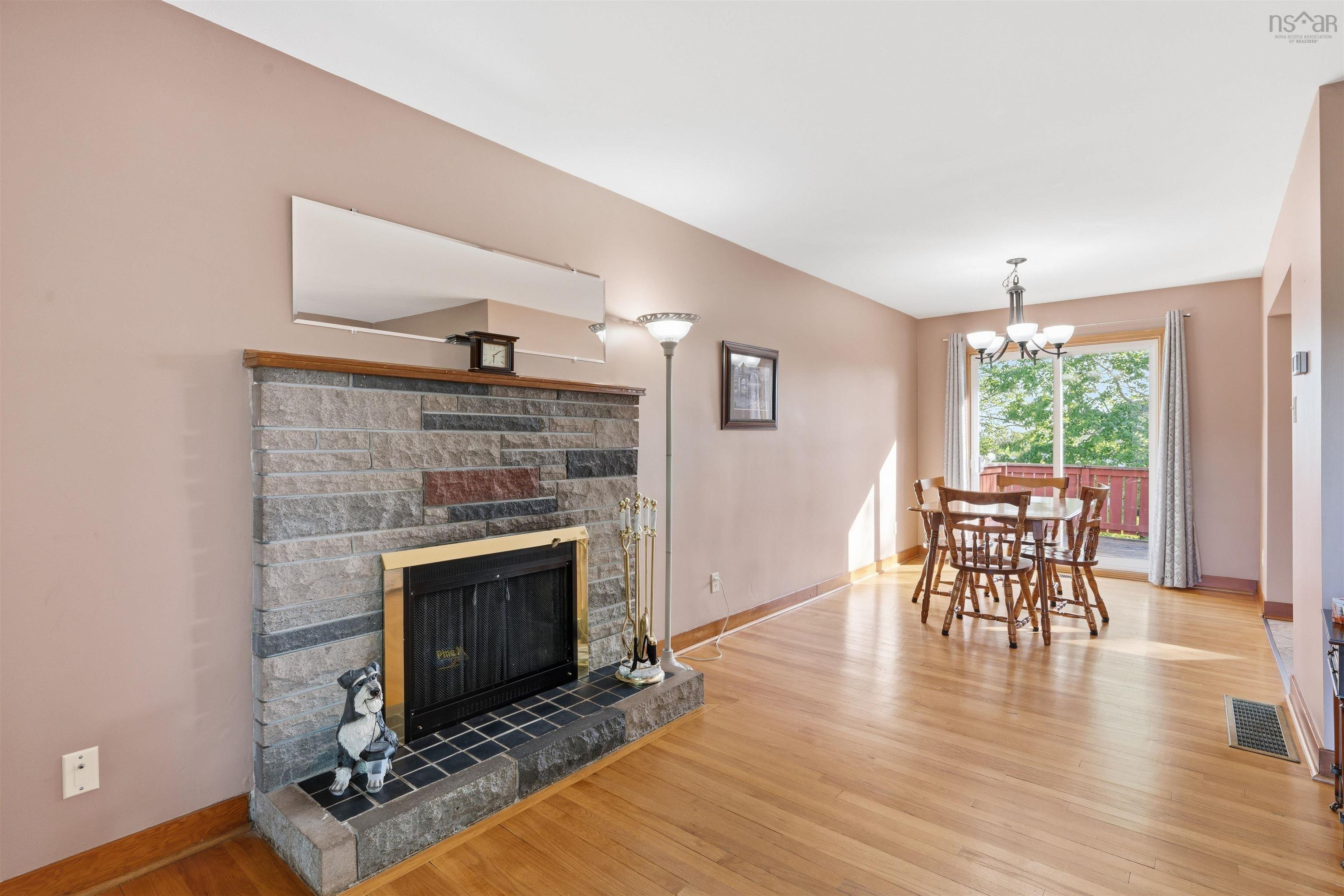 View image 11