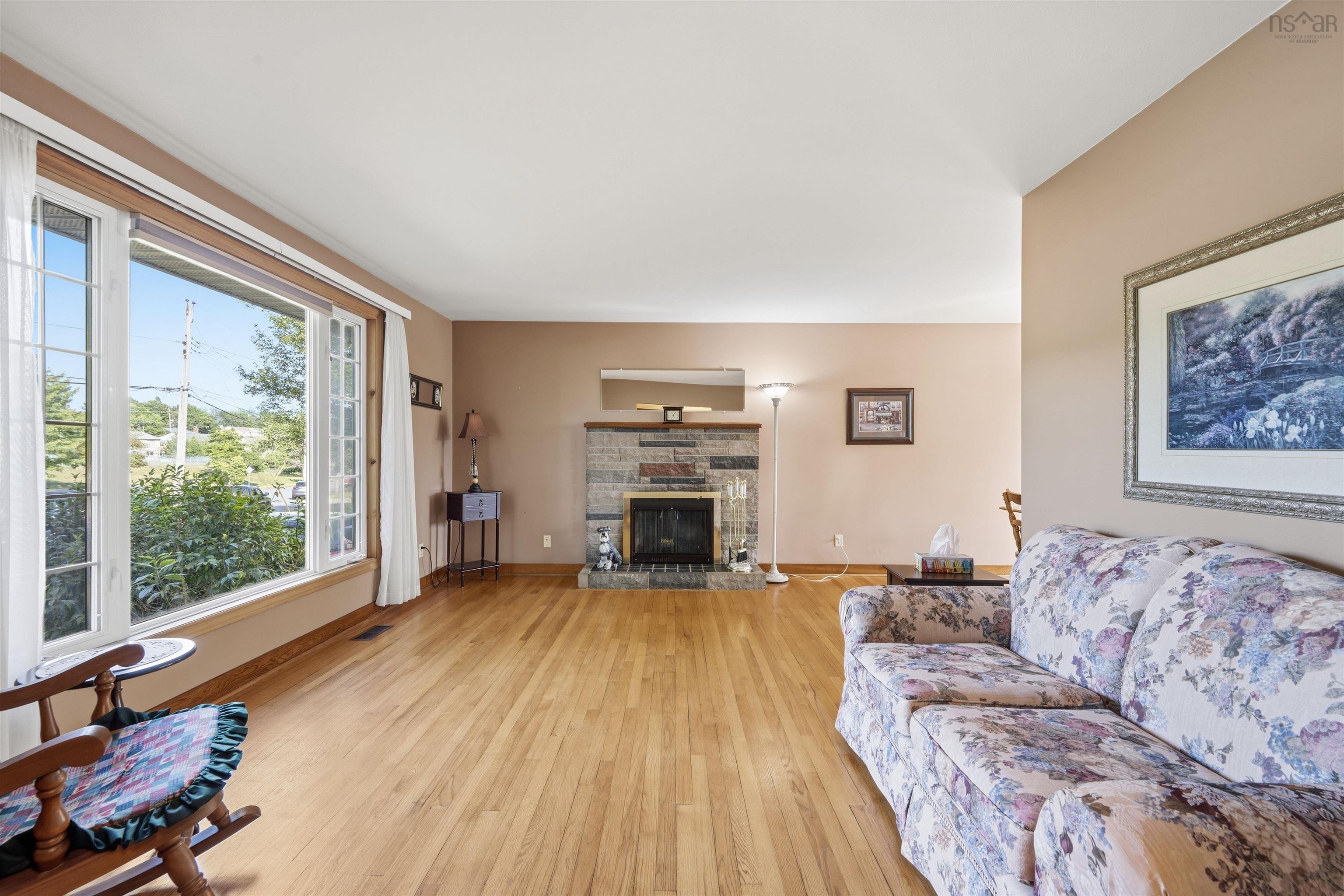 View image 6