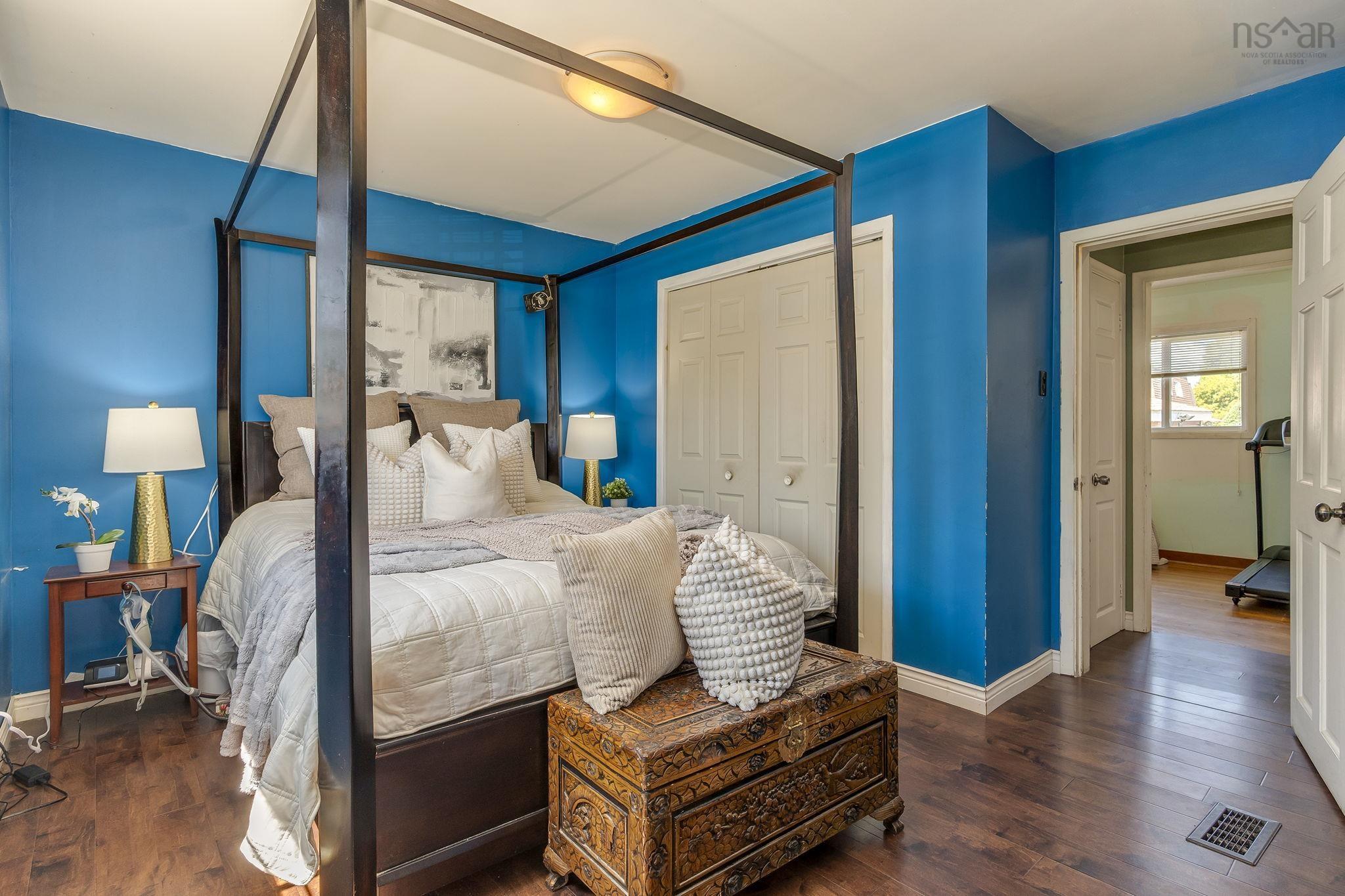 View image 24