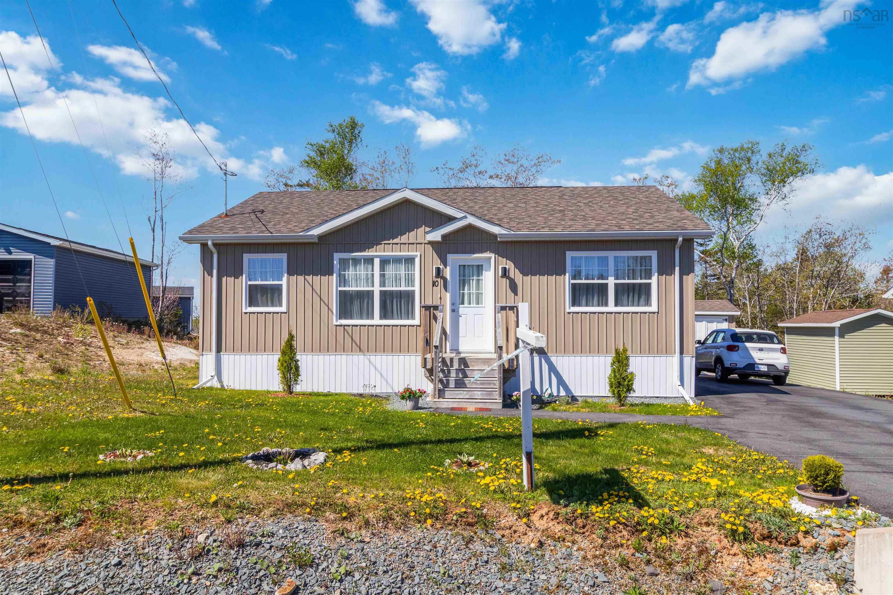 Thumbnail image for 10 Mossberry Close MLS<sup>®</sup> 202619189