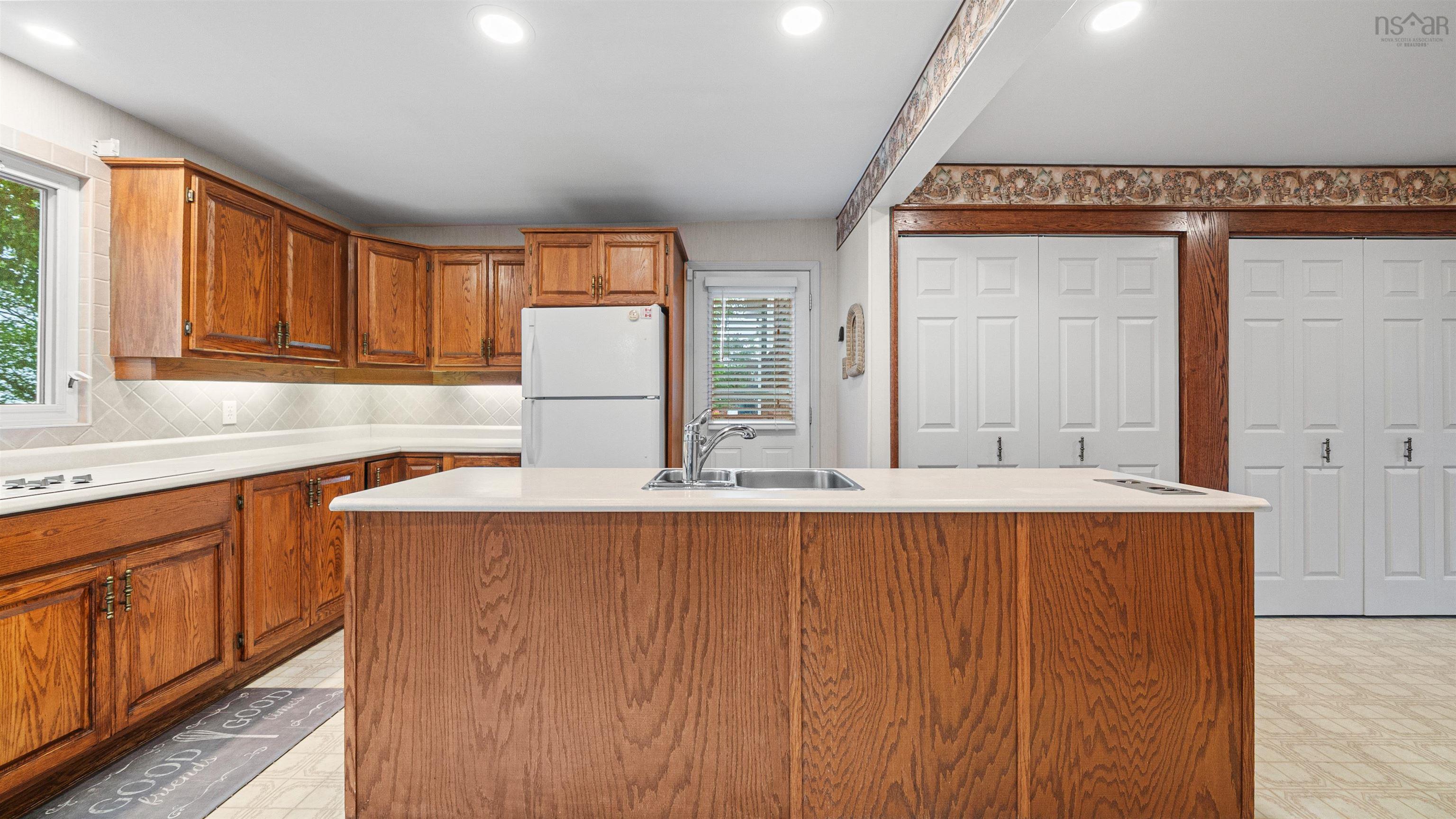 View image 11