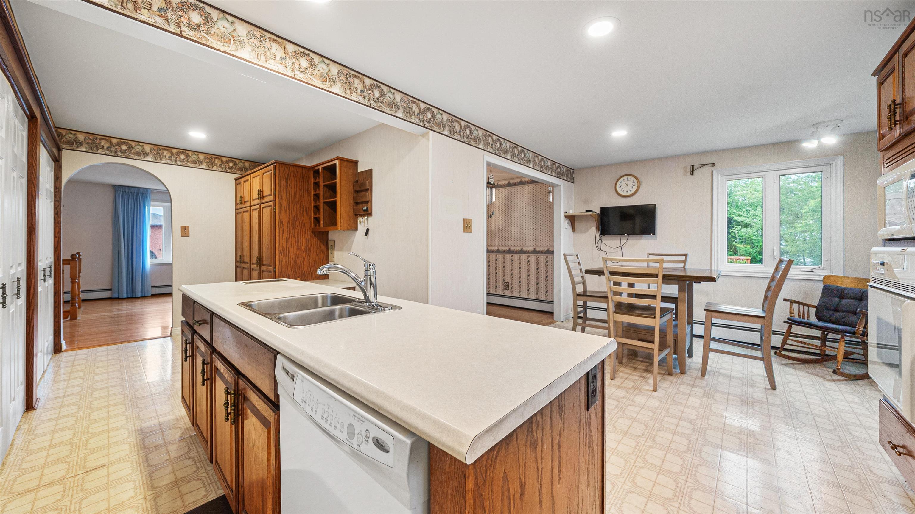 View image 9