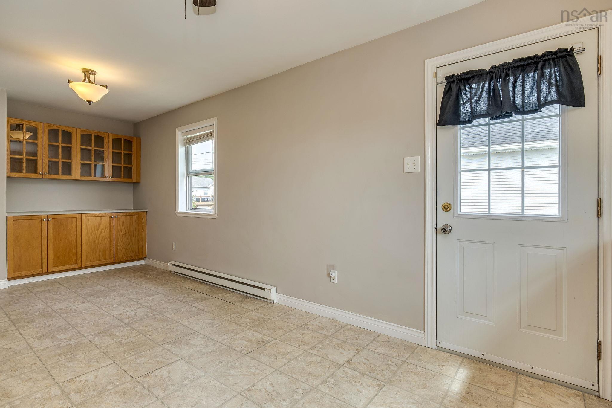 View image 11