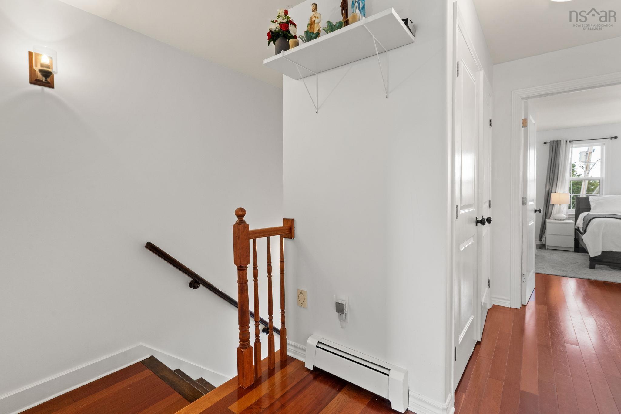 View image 18