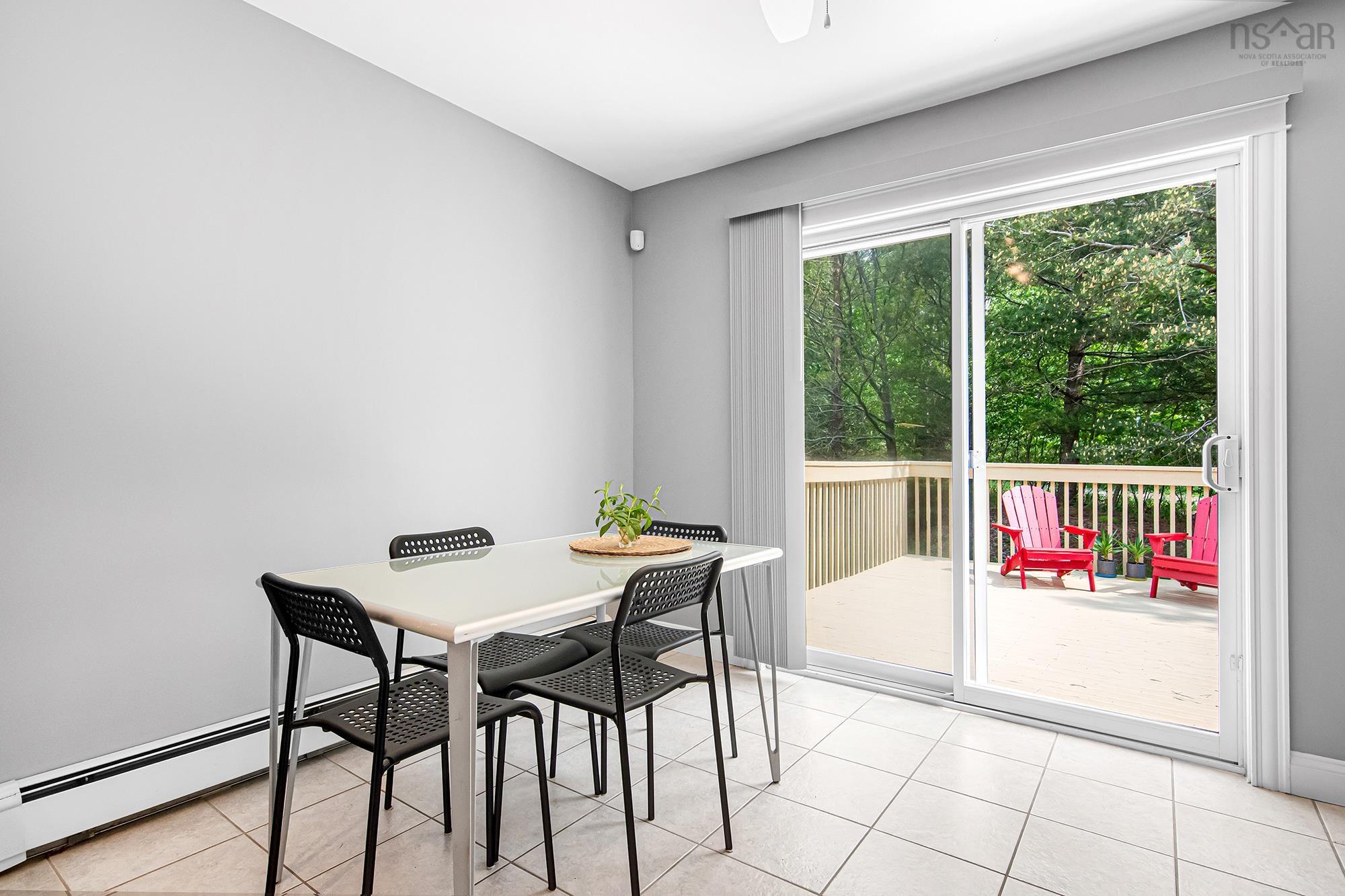 View image 11