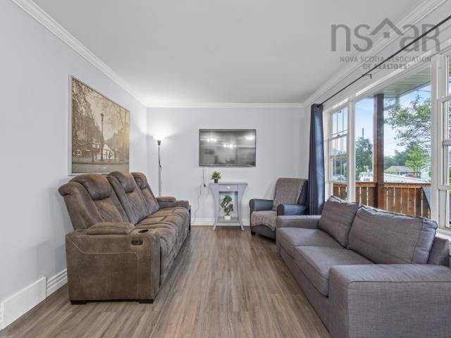 View image 16