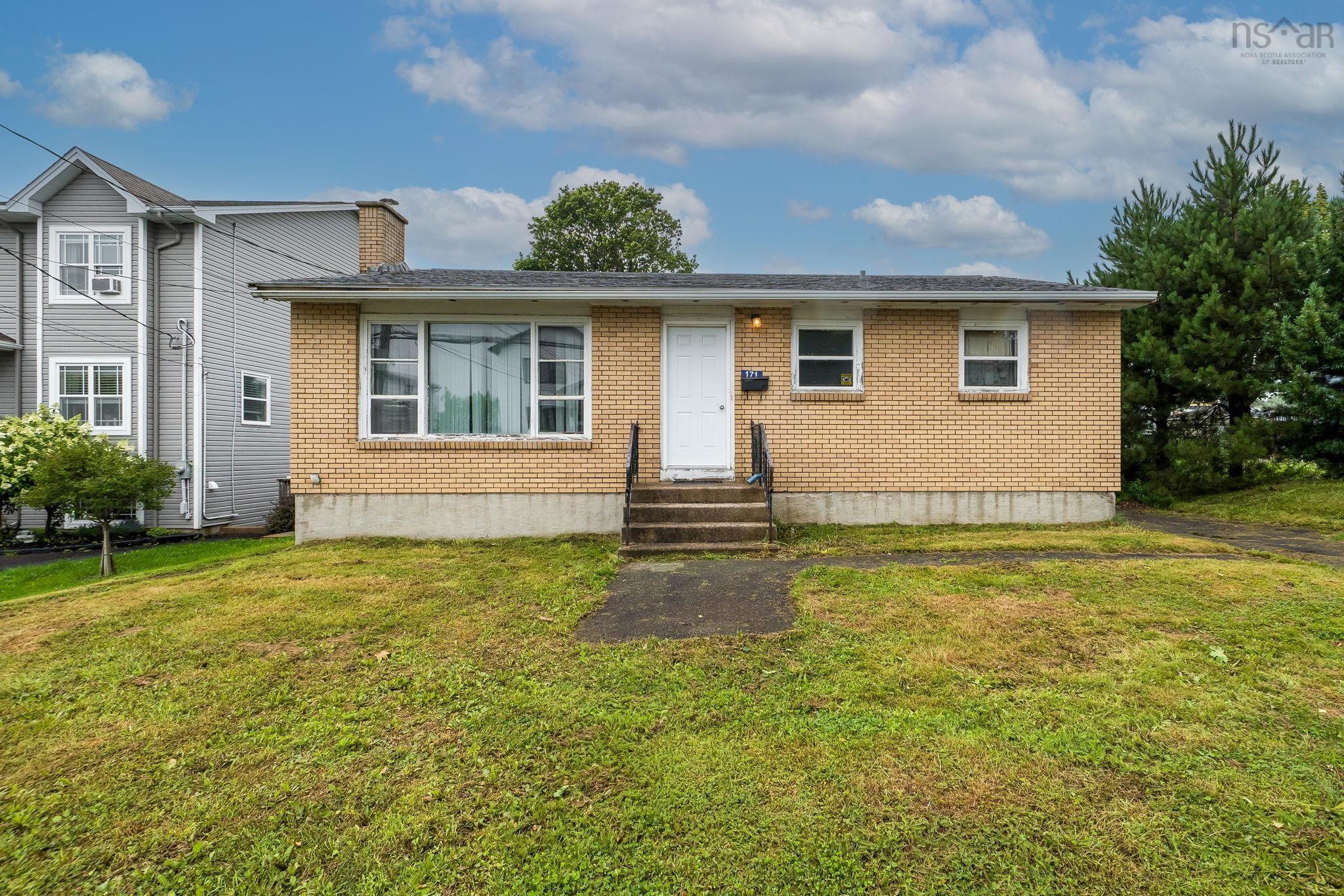 Thumbnail image for 171 Renfrew Street MLS<sup>®</sup> 202619315