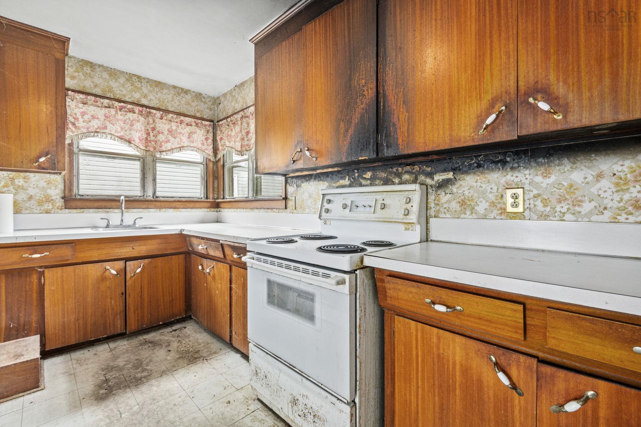 View image 9