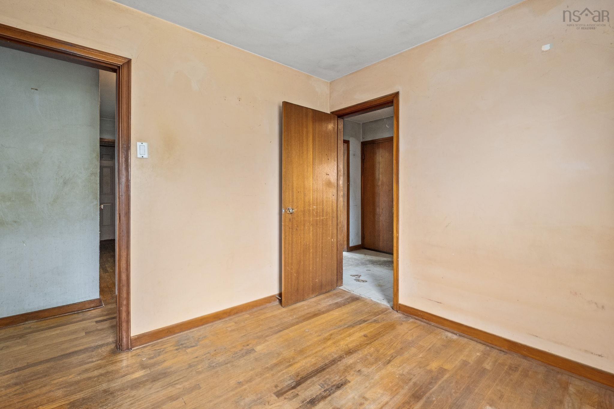 View image 7