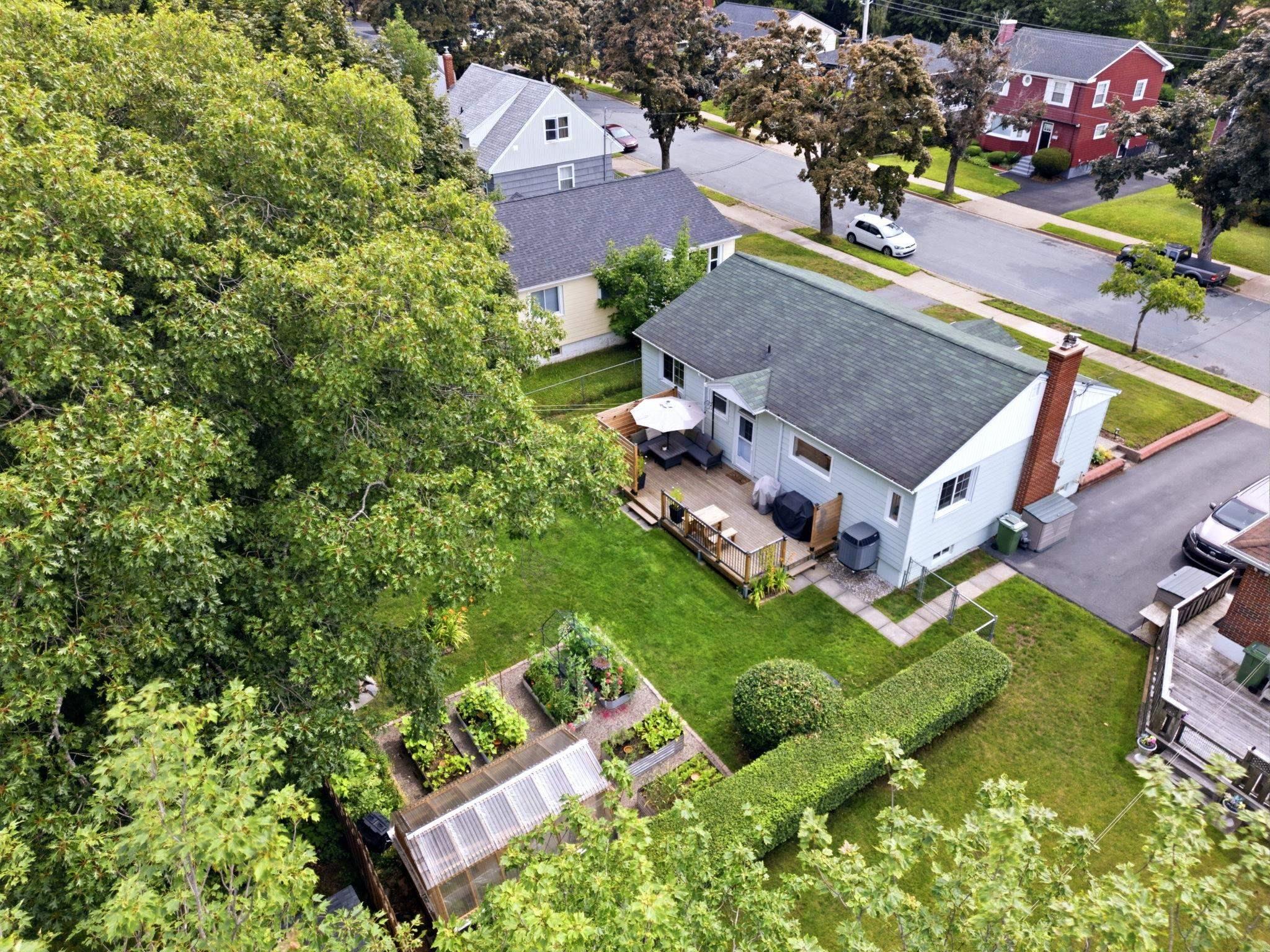 View image 32