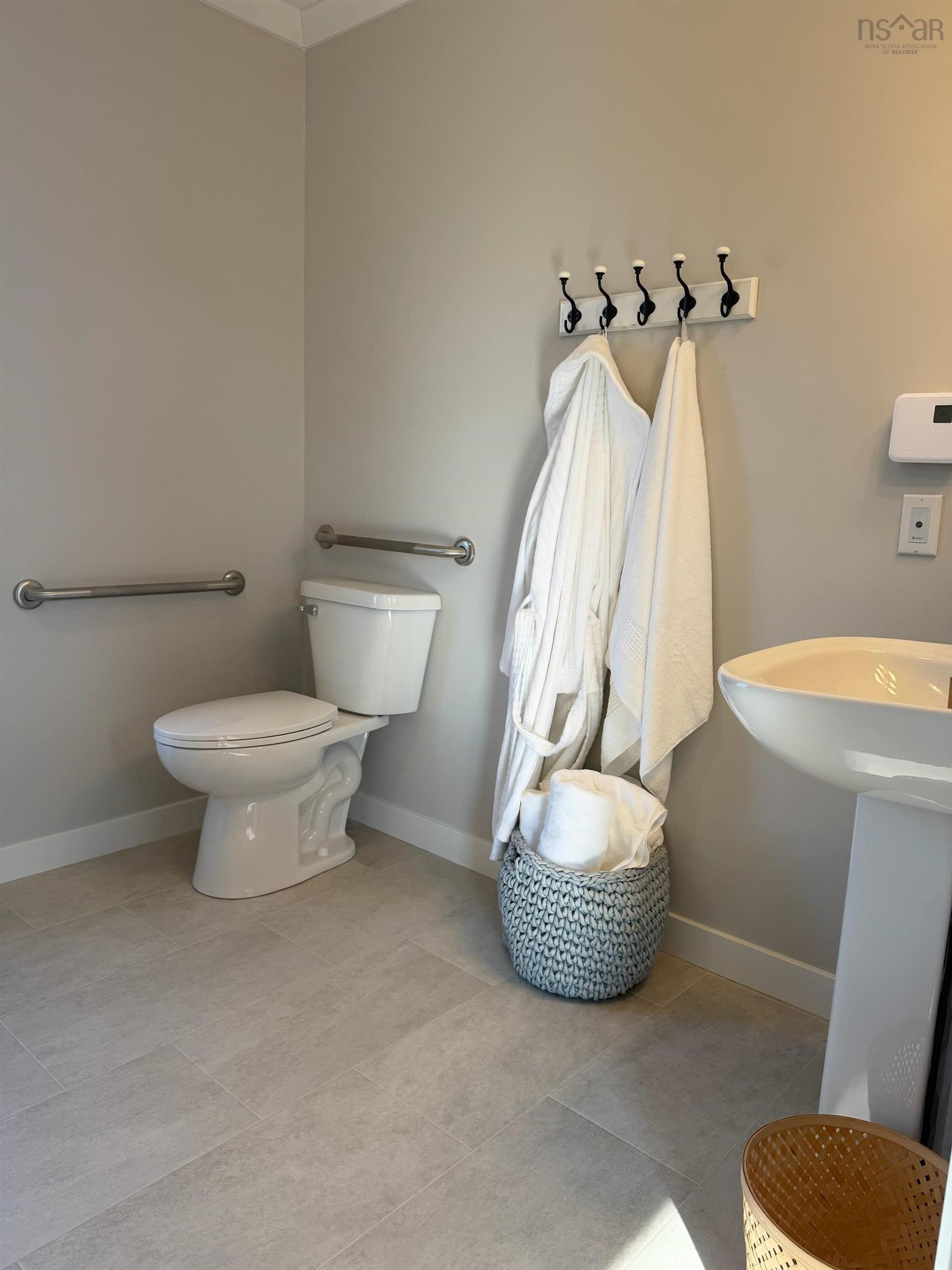 View image 19