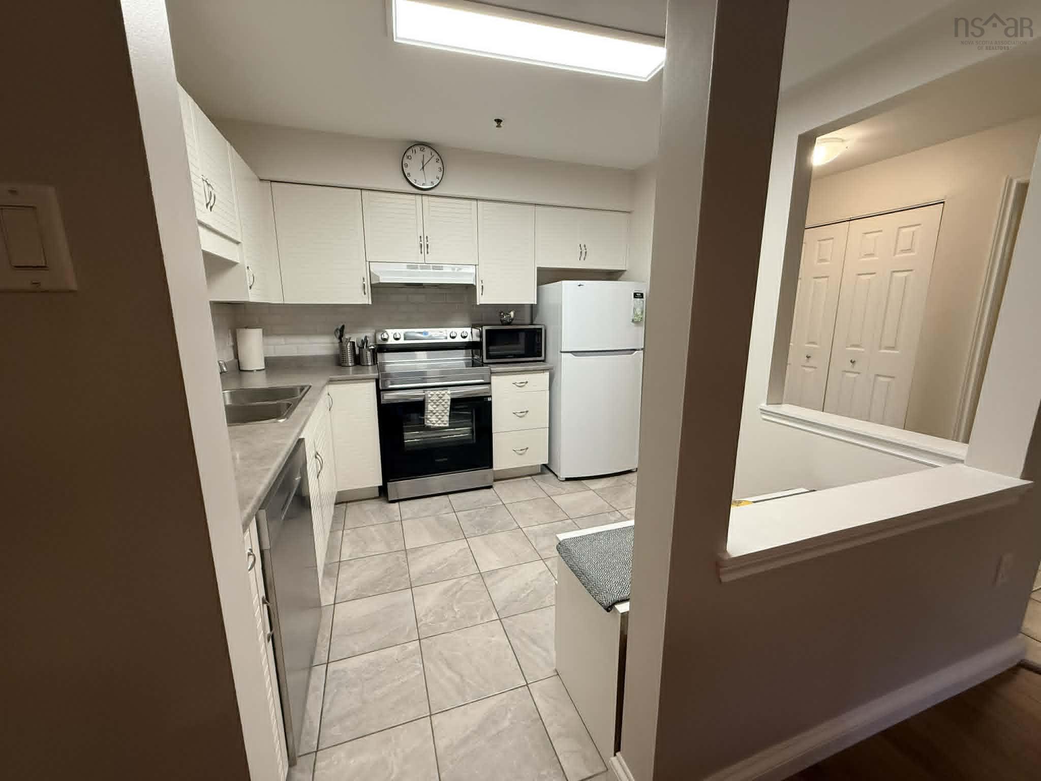 View image 18
