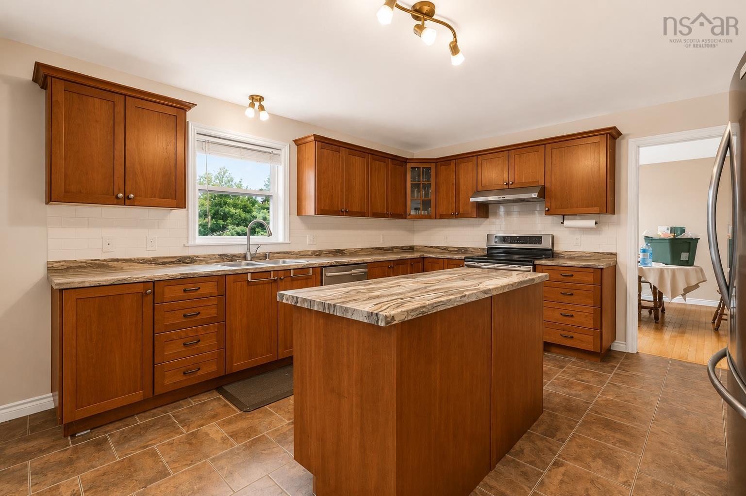 View image 12