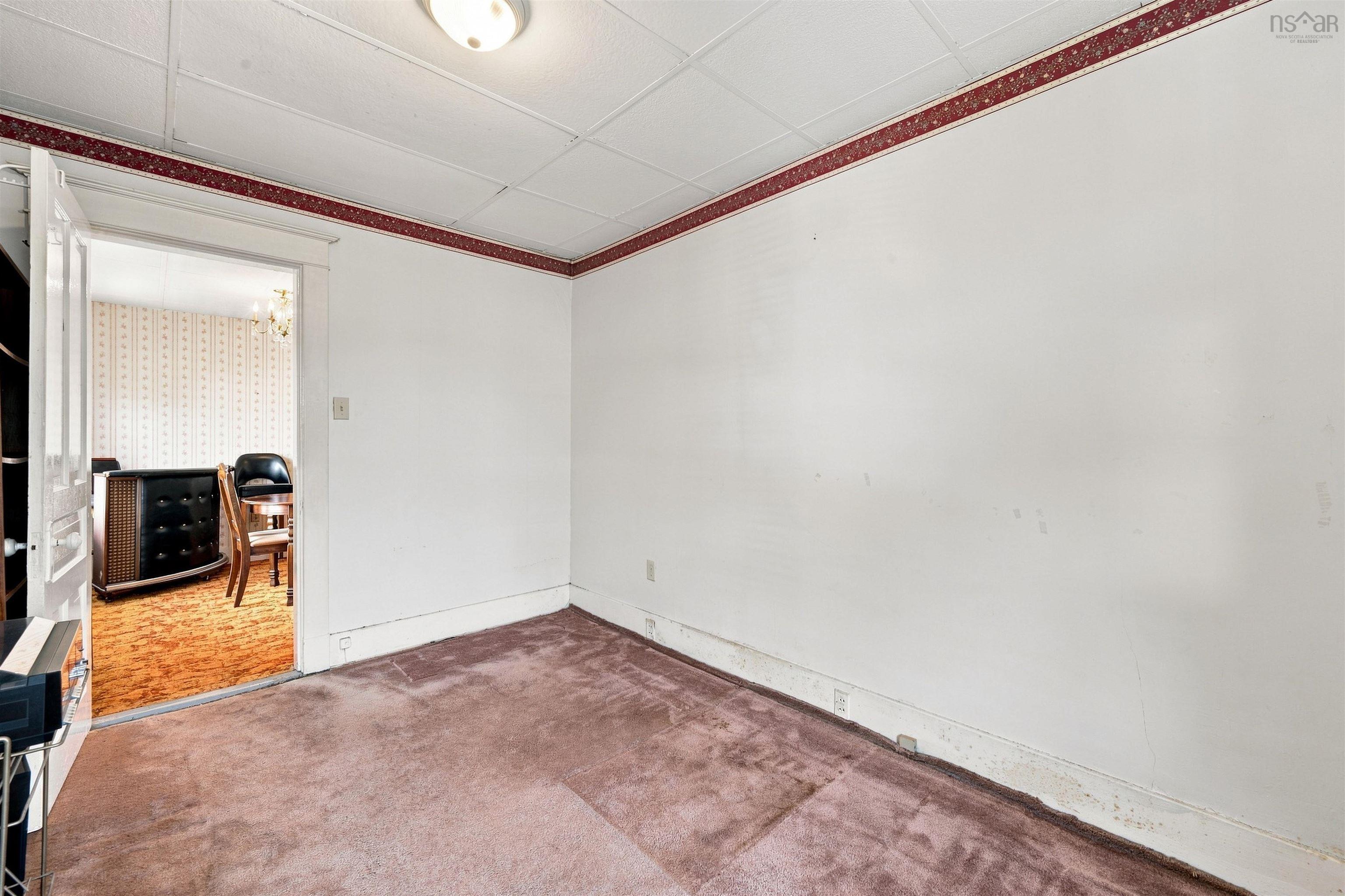 View image 17