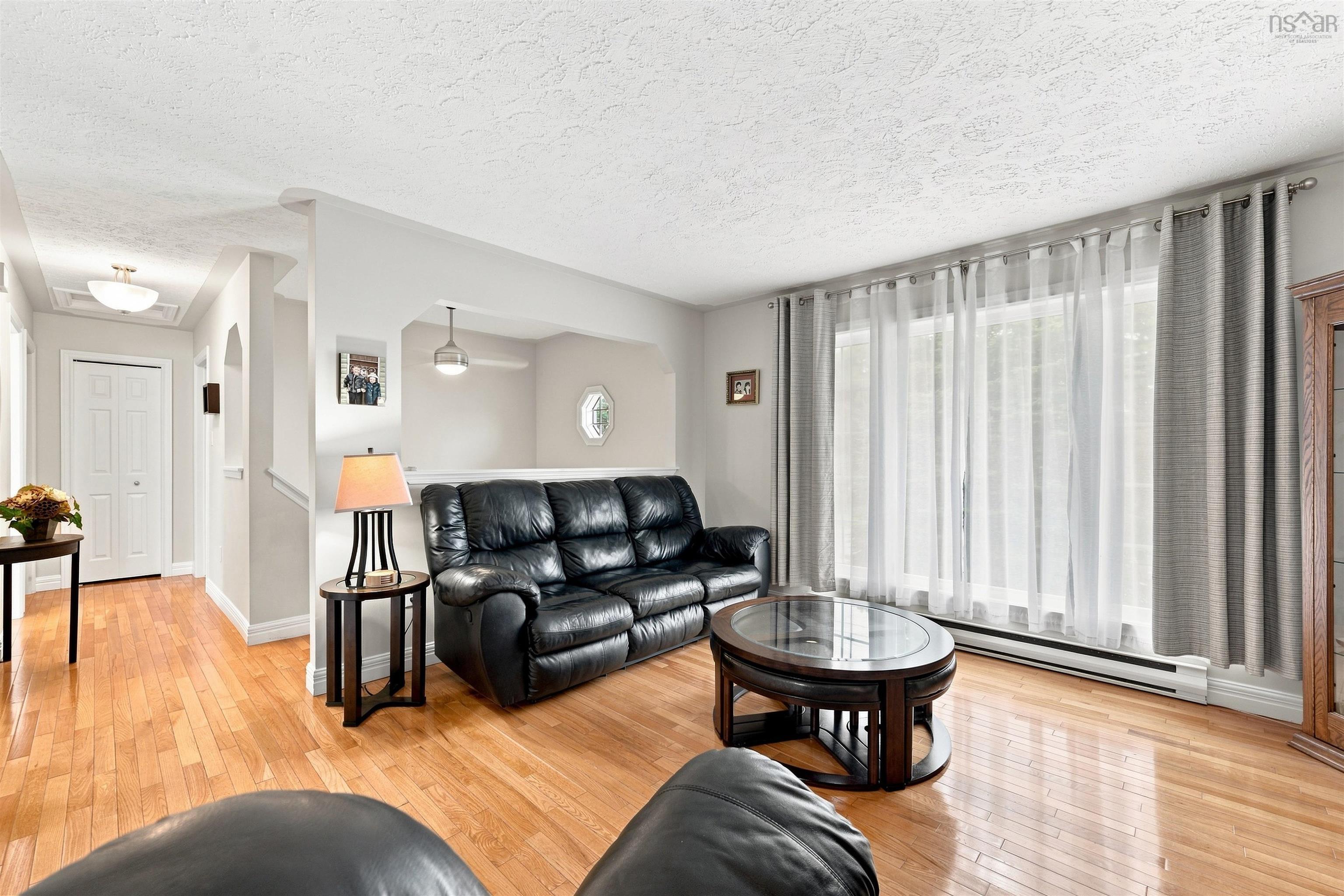 View image 9