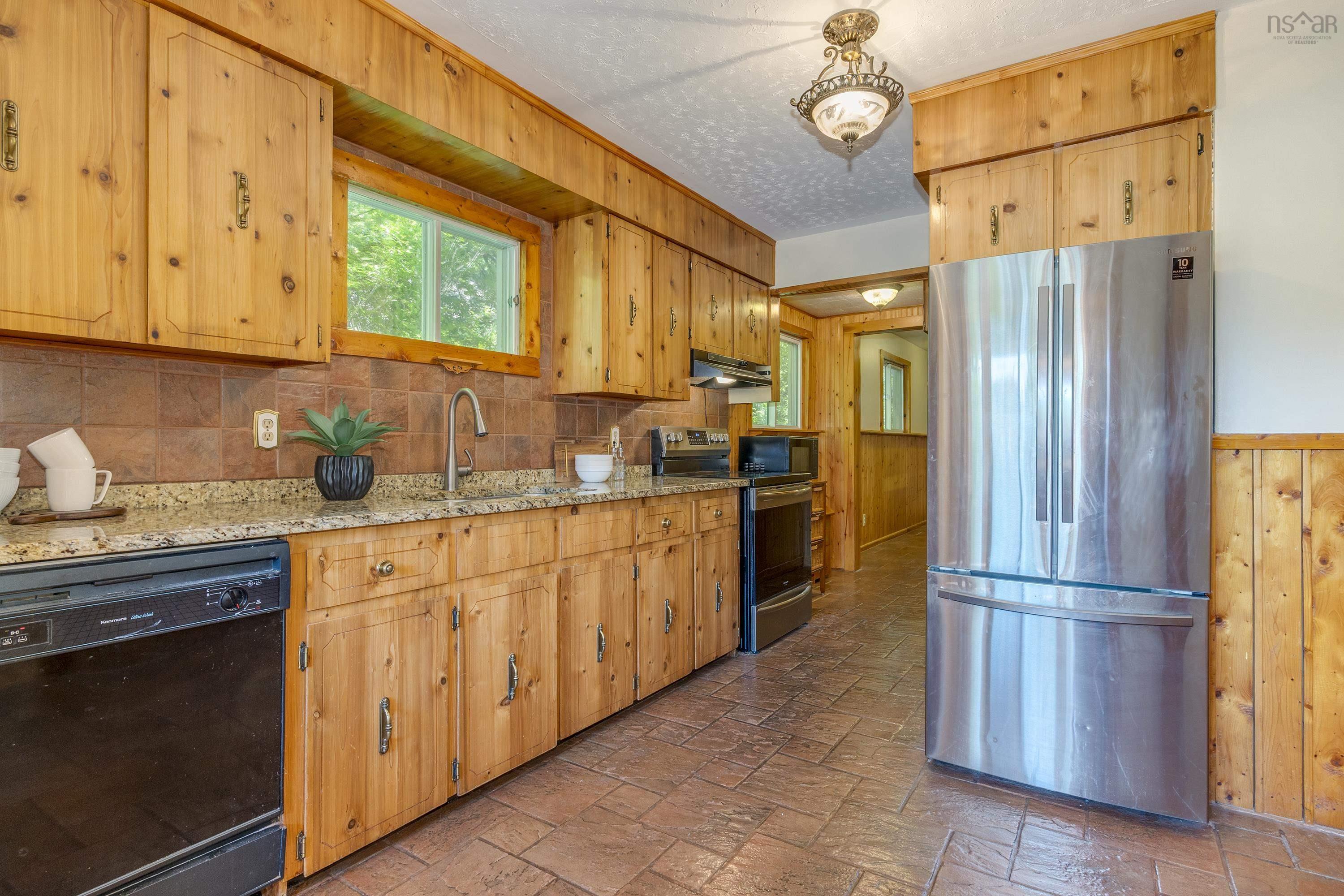 View image 18