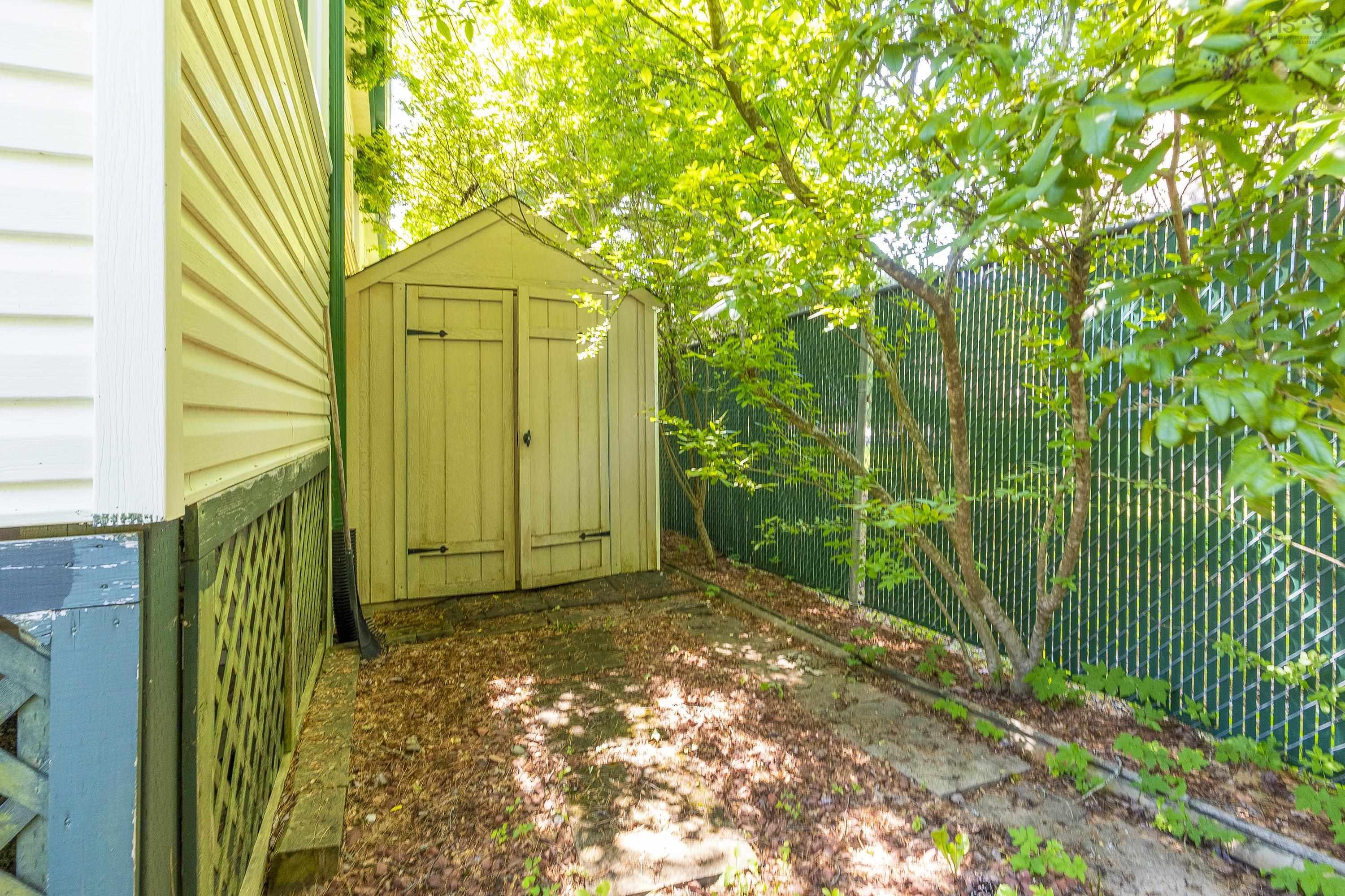 View image 9