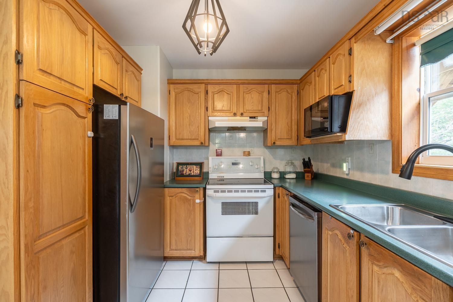 View image 18