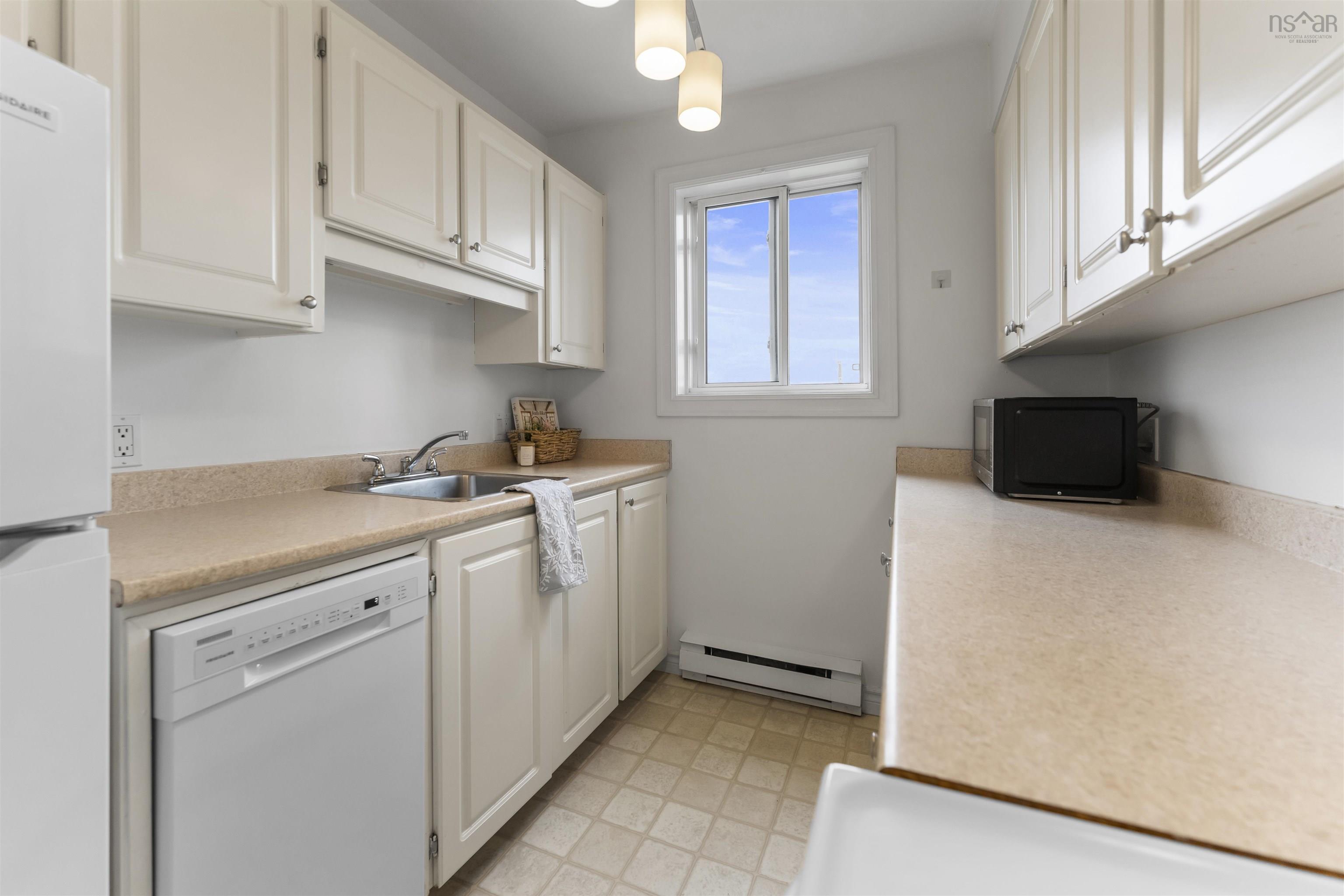 View image 11