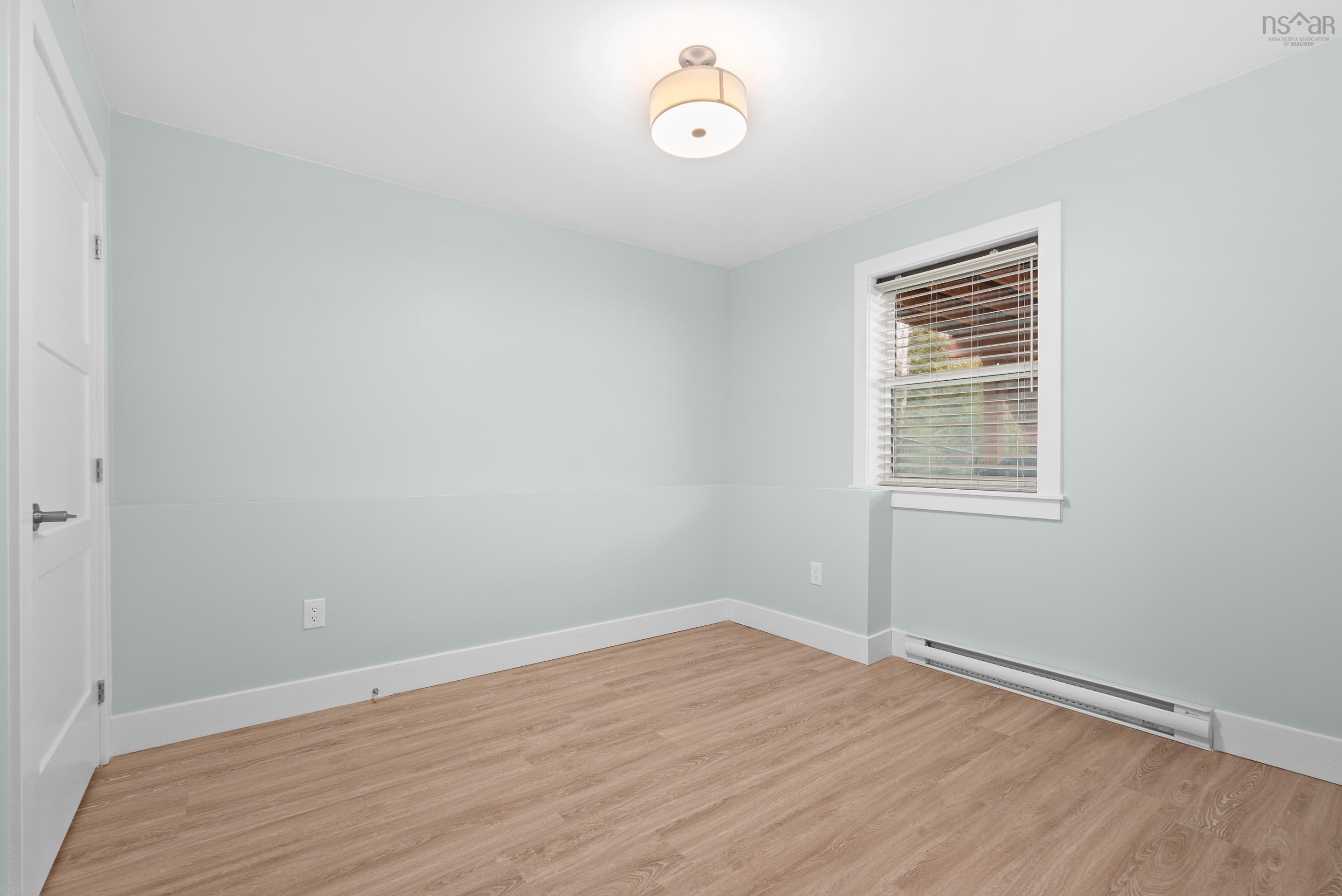 View image 18