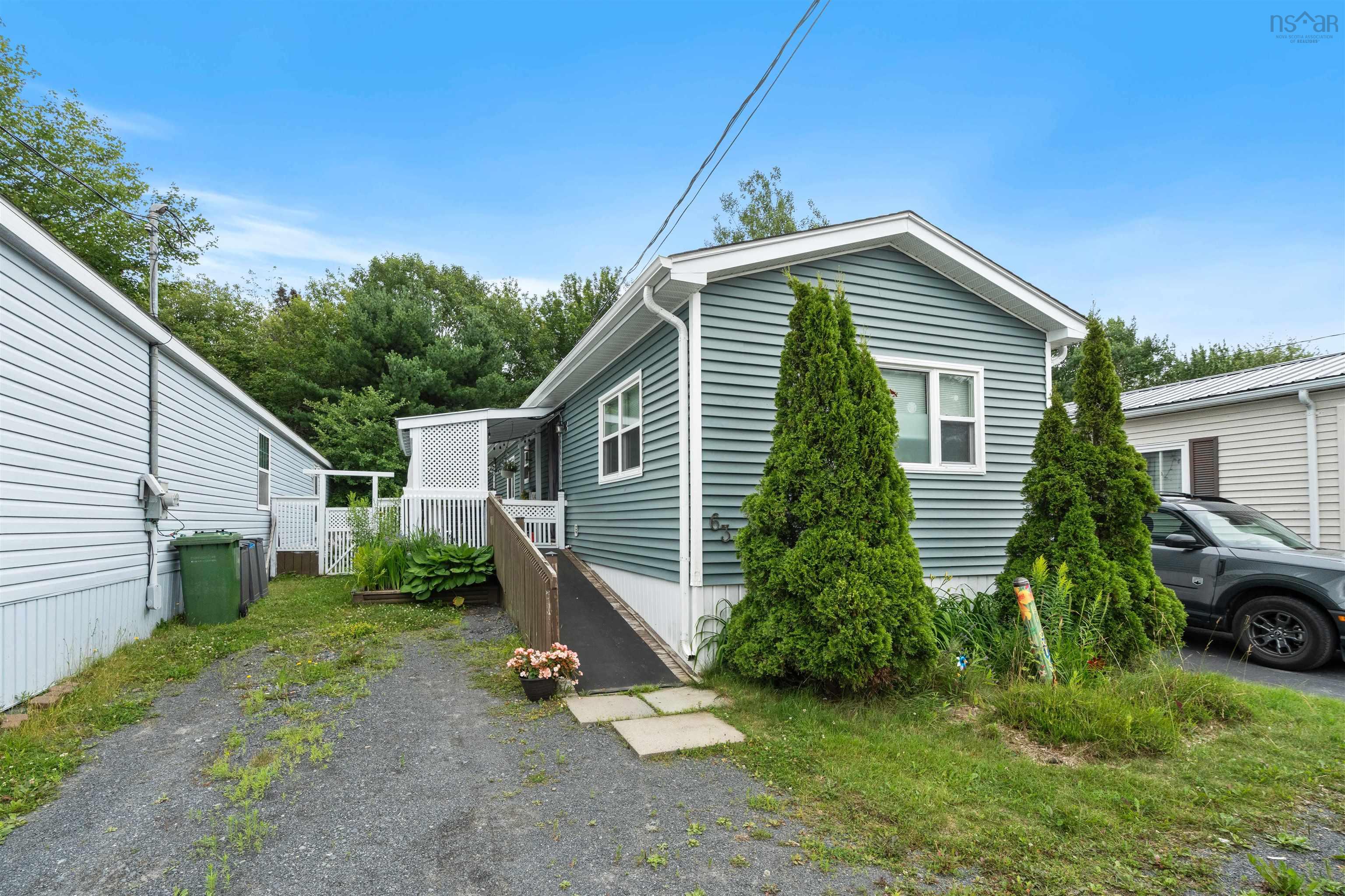 Thumbnail image for 63 Bridget Avenue MLS<sup>®</sup> 202619505