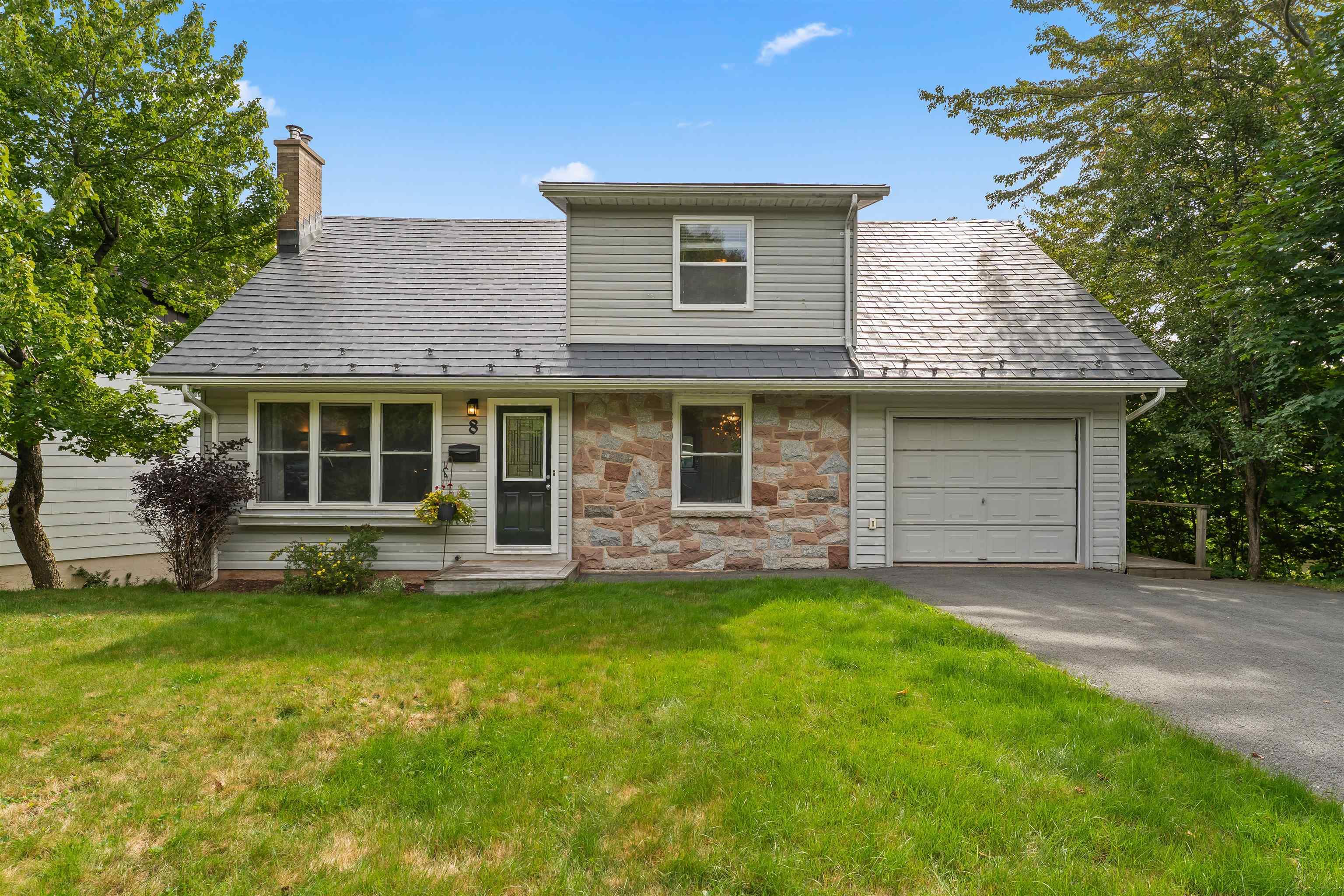 Thumbnail image for 8 Fox Glove Lane MLS<sup>®</sup> 202619556