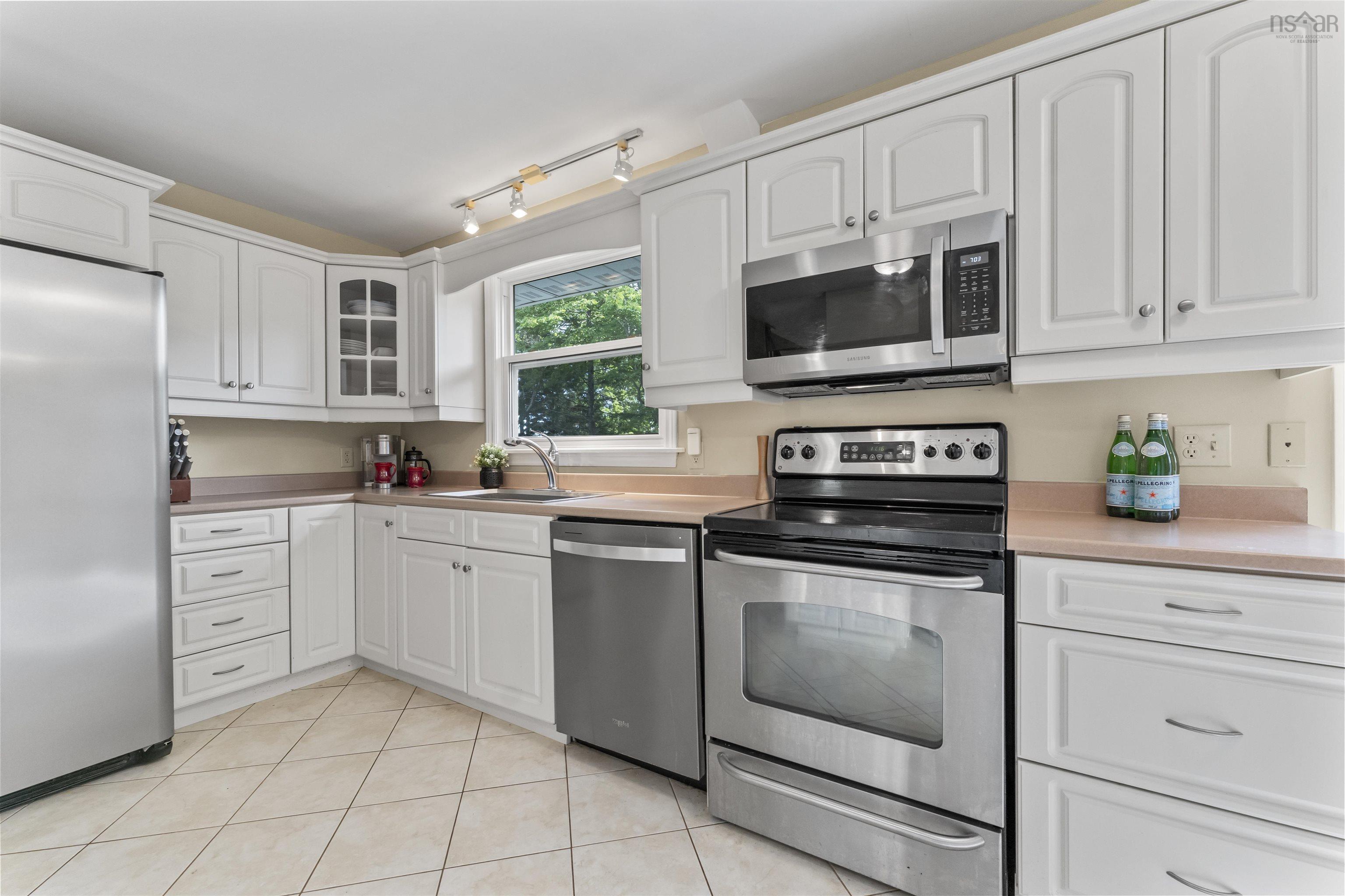 View image 10